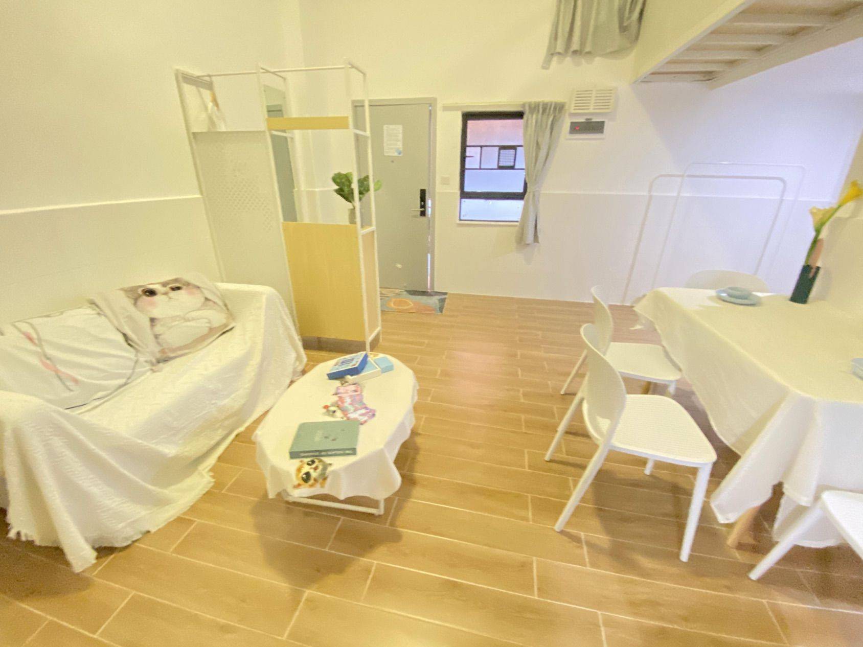 Shenzhen-Longhua-Cozy Home,Clean&Comfy,No Gender Limit,Hustle & Bustle,Chilled,LGBTQ Friendly,Pet Friendly