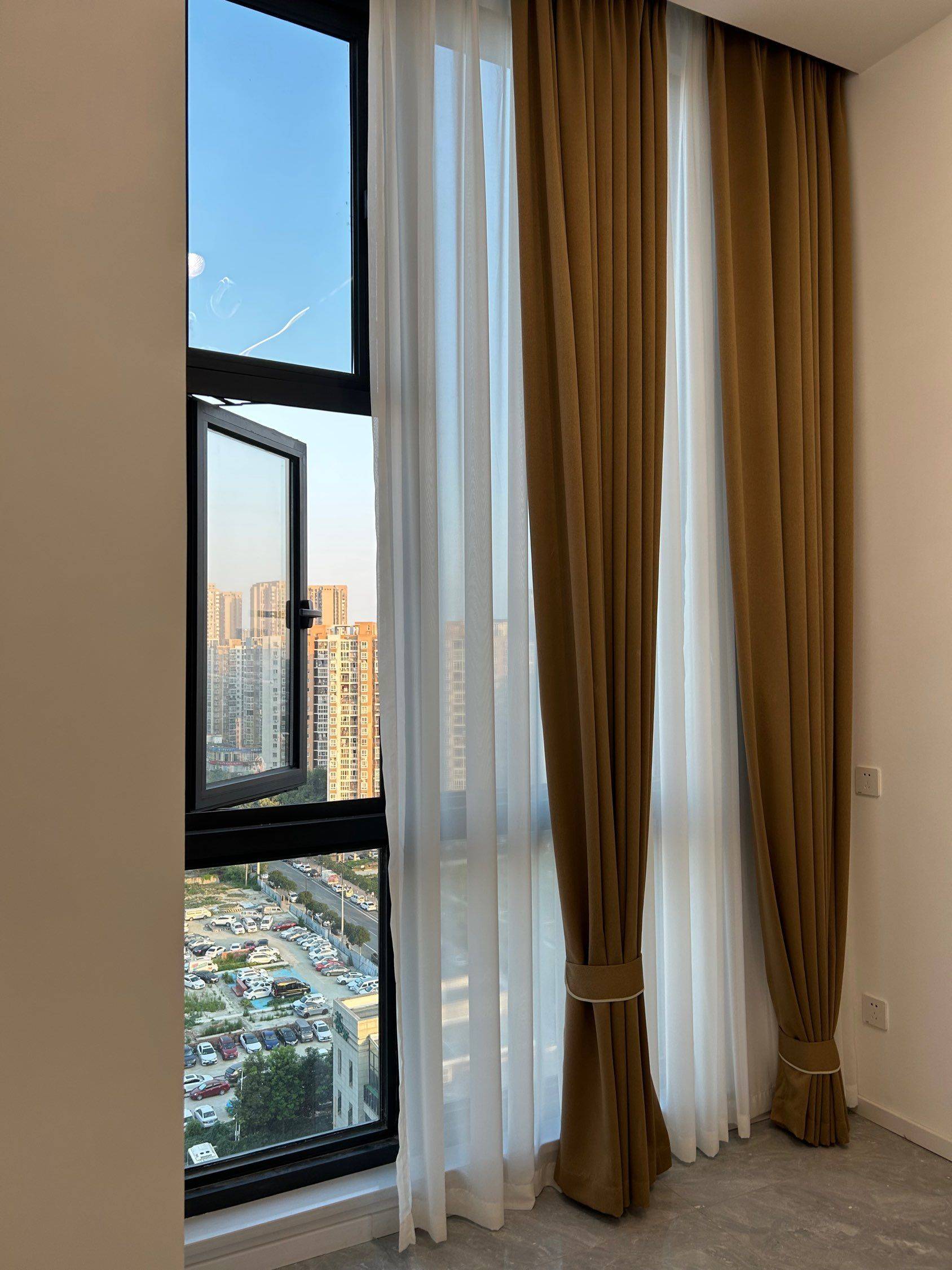 Chengdu-Xindu-Cozy Home,Clean&Comfy,No Gender Limit,Hustle & Bustle,Chilled