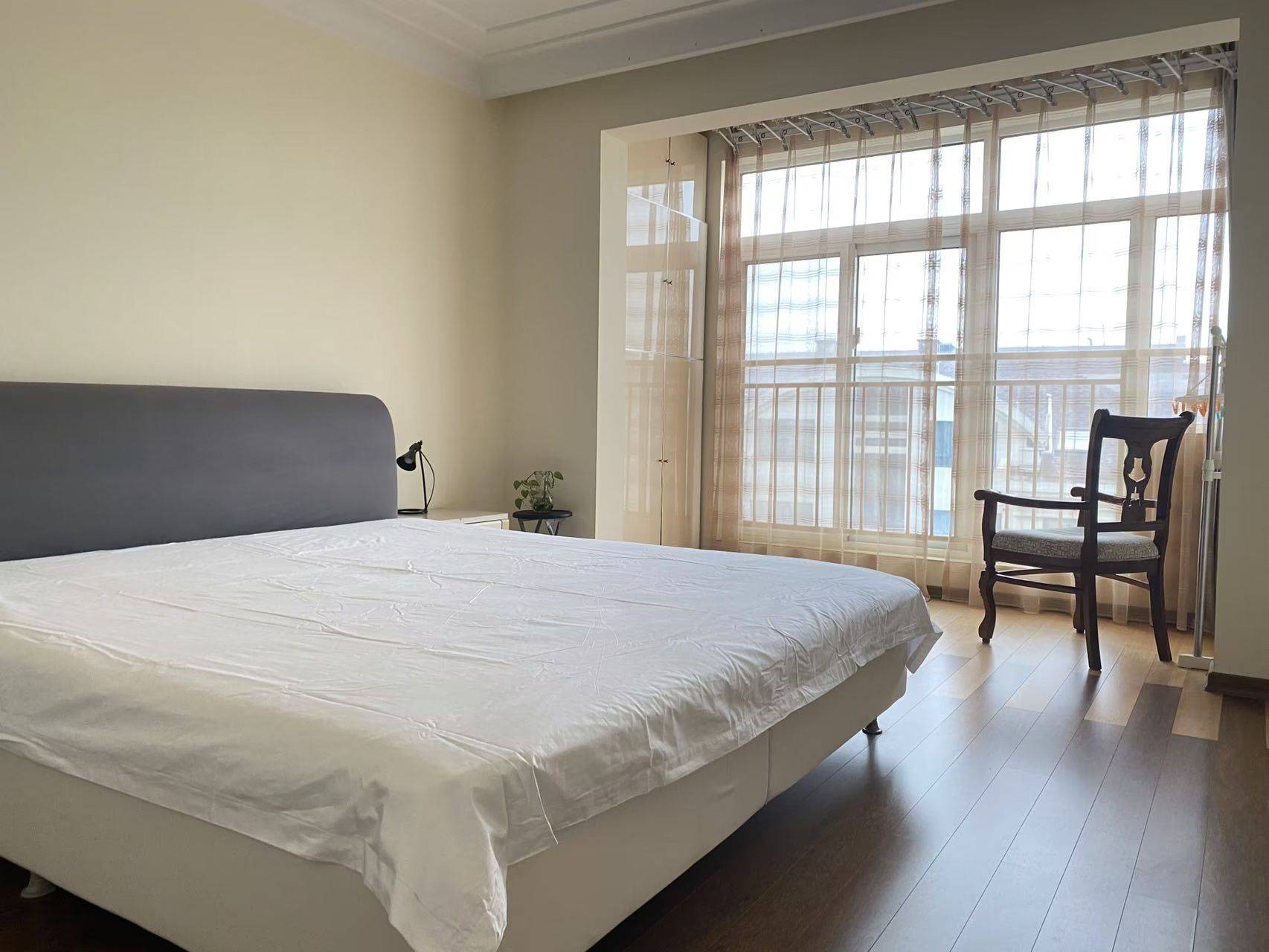 Qingdao-Laoshan-loft,复式公寓,LGBTQ Friendly,Cozy Home,Clean&Comfy