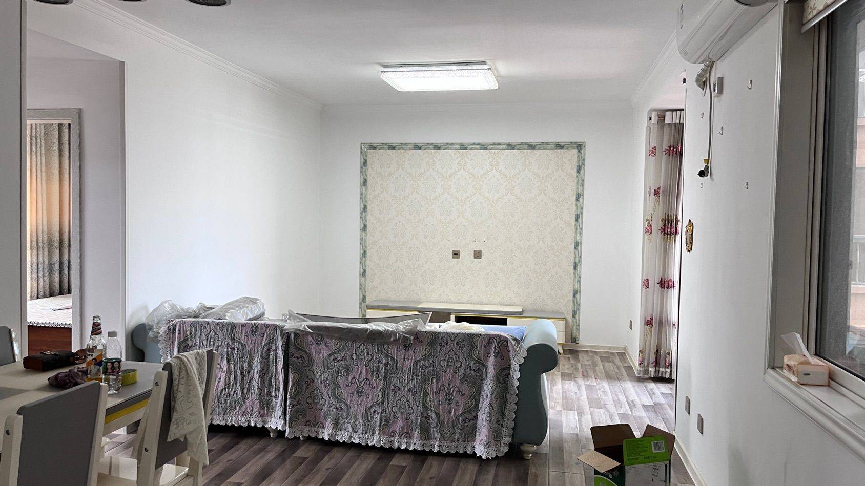 Xi'An-Lianhu-Cozy Home,Clean&Comfy,No Gender Limit,Hustle & Bustle,“Friends”,Chilled,LGBTQ Friendly