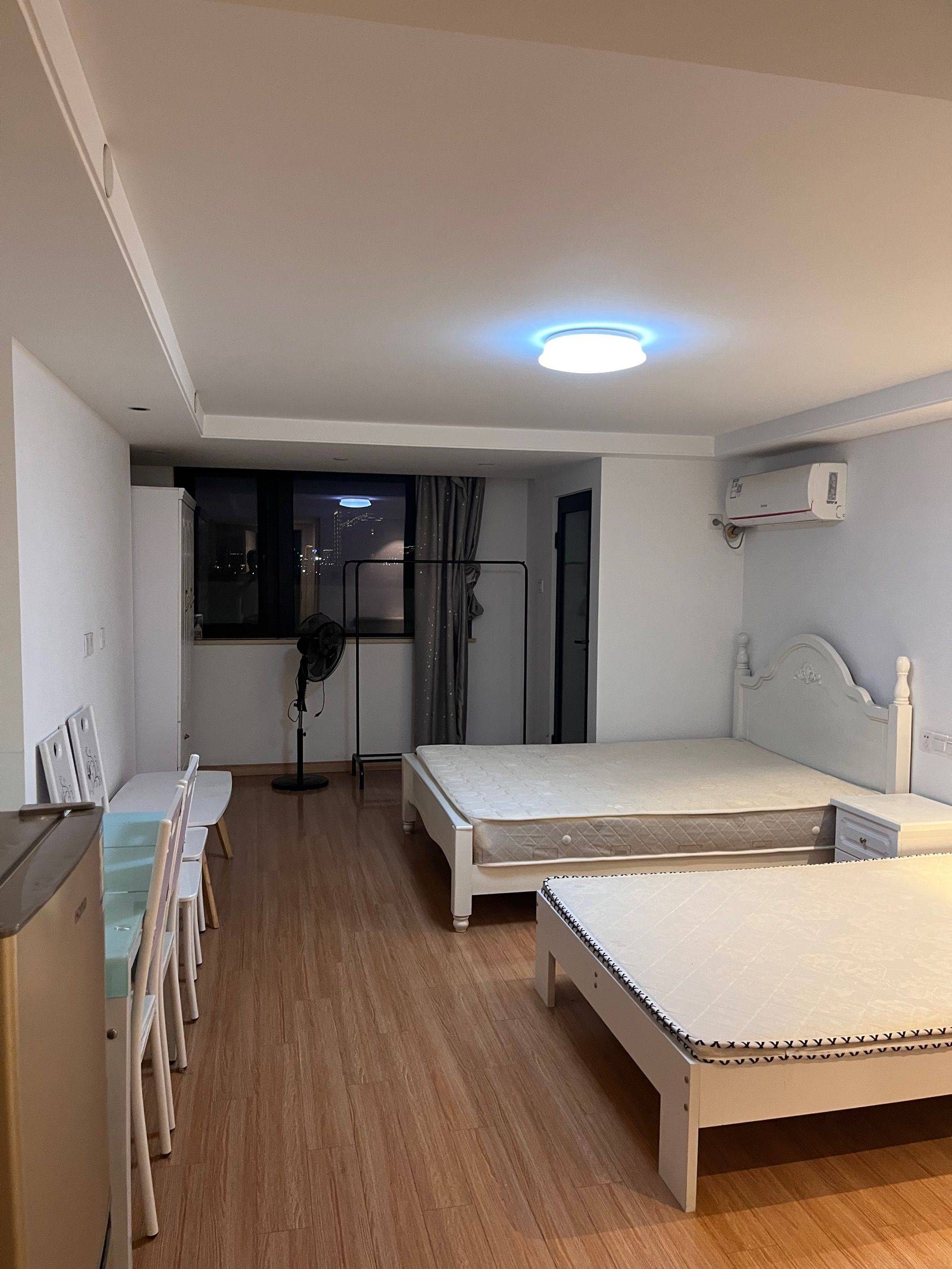 Hangzhou-Binjiang-Cozy Home,Clean&Comfy,No Gender Limit,Pet Friendly