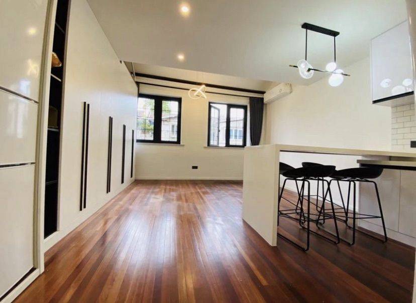 Shanghai-Huangpu-Cozy Home,Clean&Comfy,No Gender Limit,Hustle & Bustle,“Friends”,Chilled,Pet Friendly