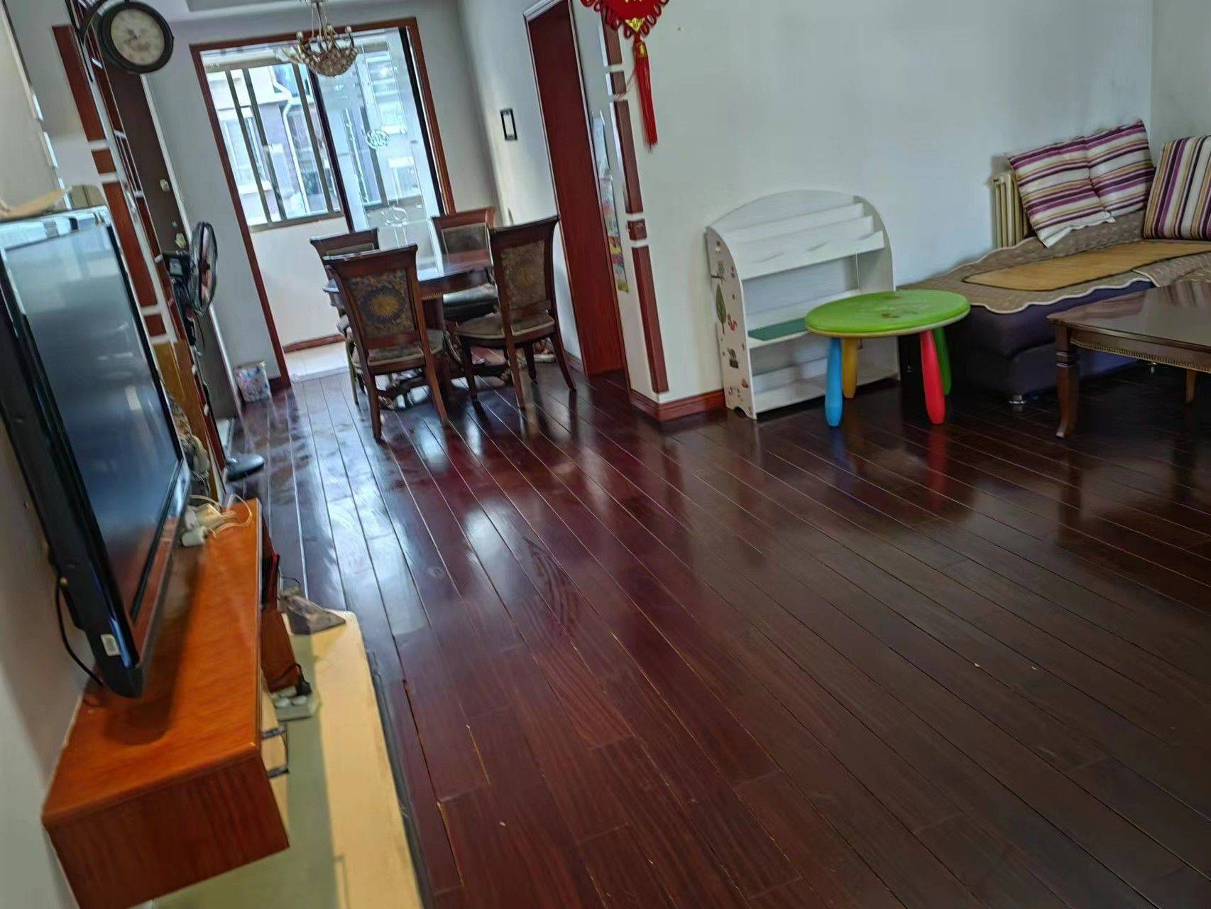 Qingdao-Shinan-Cozy Home,No Gender Limit,Hustle & Bustle,Chilled