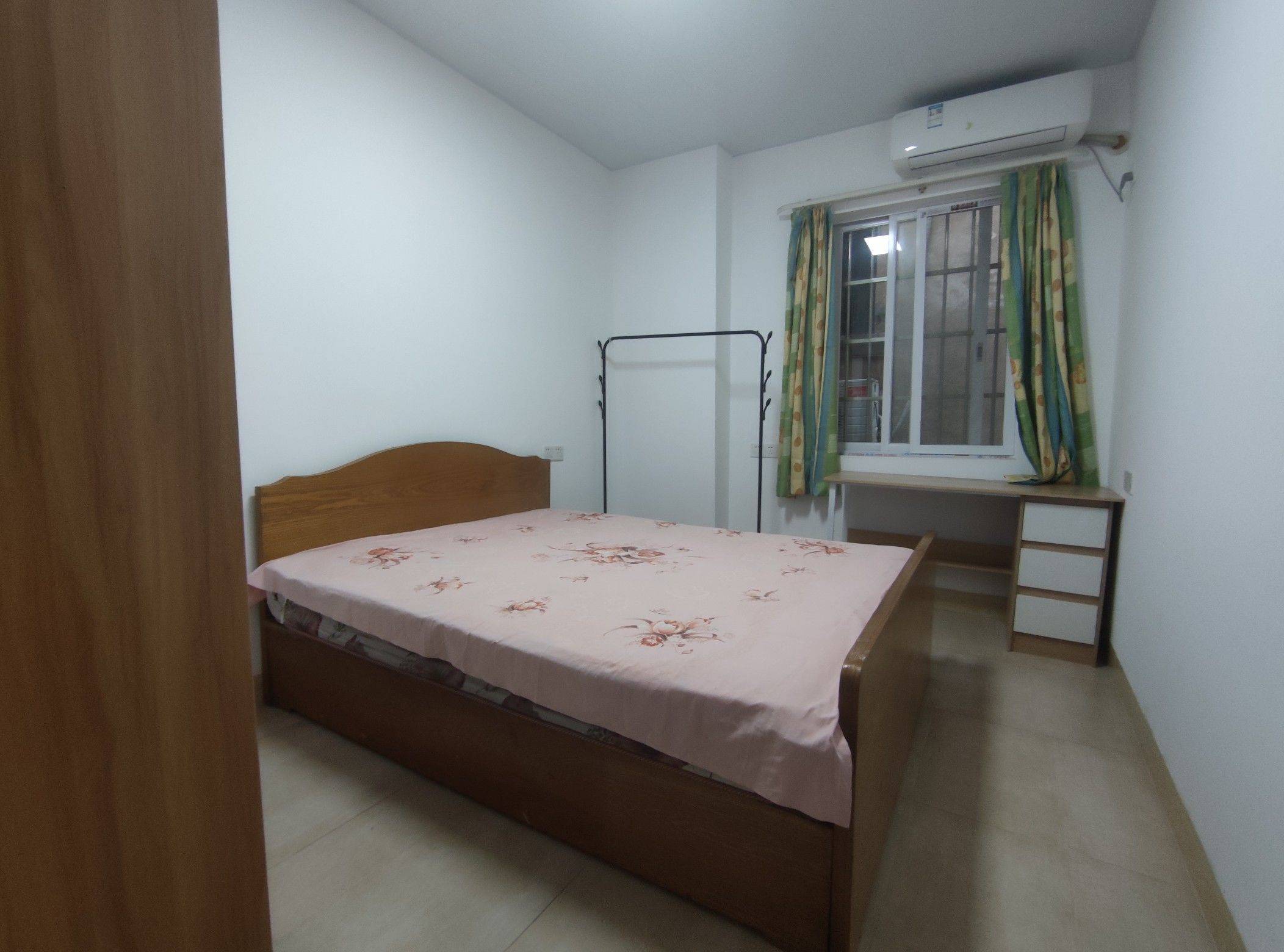 Guangzhou-Yuexiu-Cozy Home,Clean&Comfy,No Gender Limit,Hustle & Bustle,“Friends”,Chilled