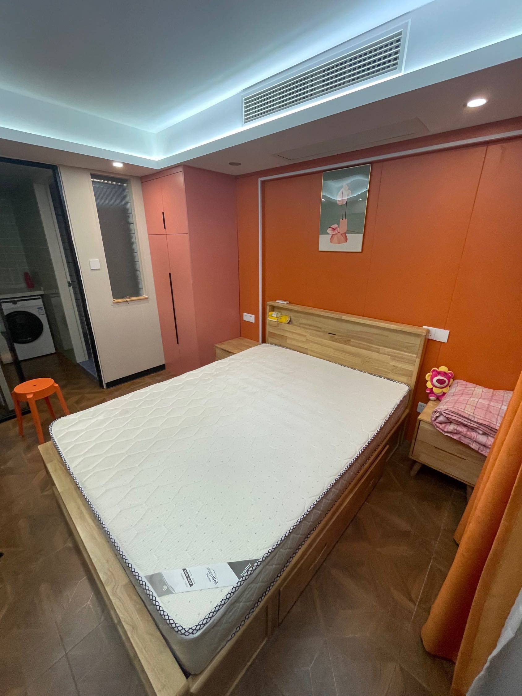 Ningbo-Yinzhou-Cozy Home,Clean&Comfy,No Gender Limit,Hustle & Bustle,“Friends”,Chilled,LGBTQ Friendly,Pet Friendly