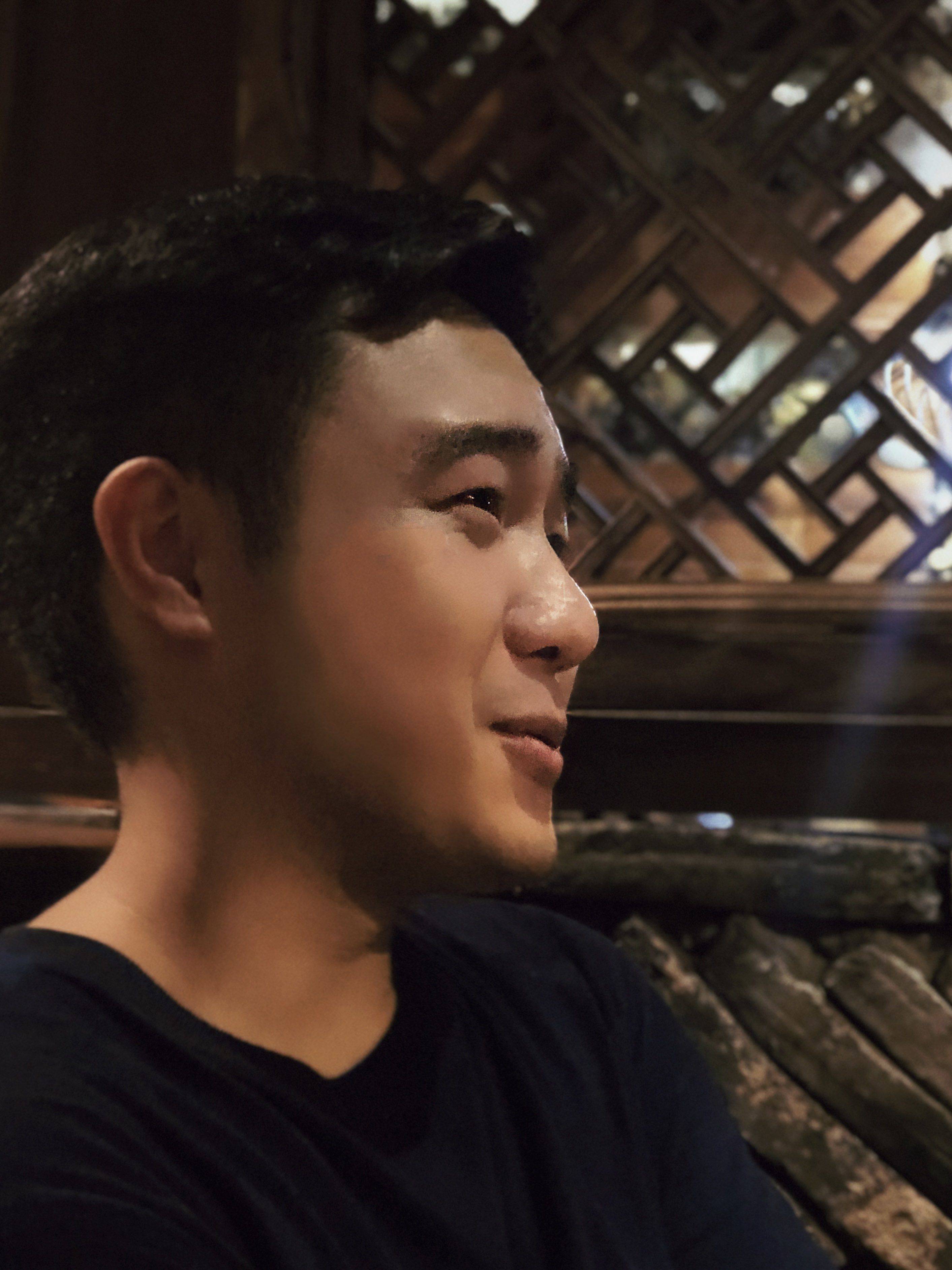 李哈哈