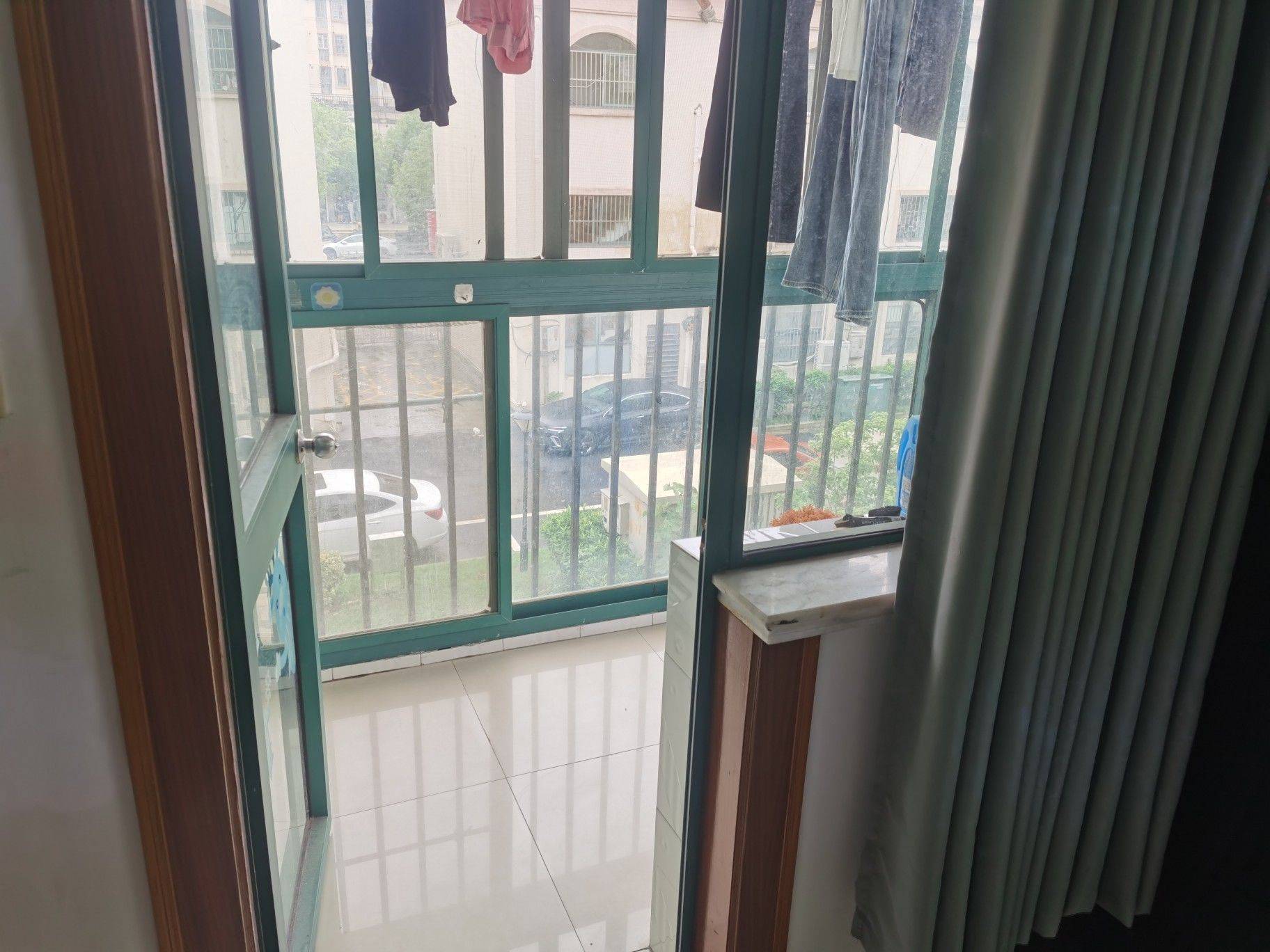 Shanghai-Pudong-Cozy Home,Clean&Comfy,No Gender Limit,Hustle & Bustle,“Friends”,Chilled,LGBTQ Friendly,Pet Friendly