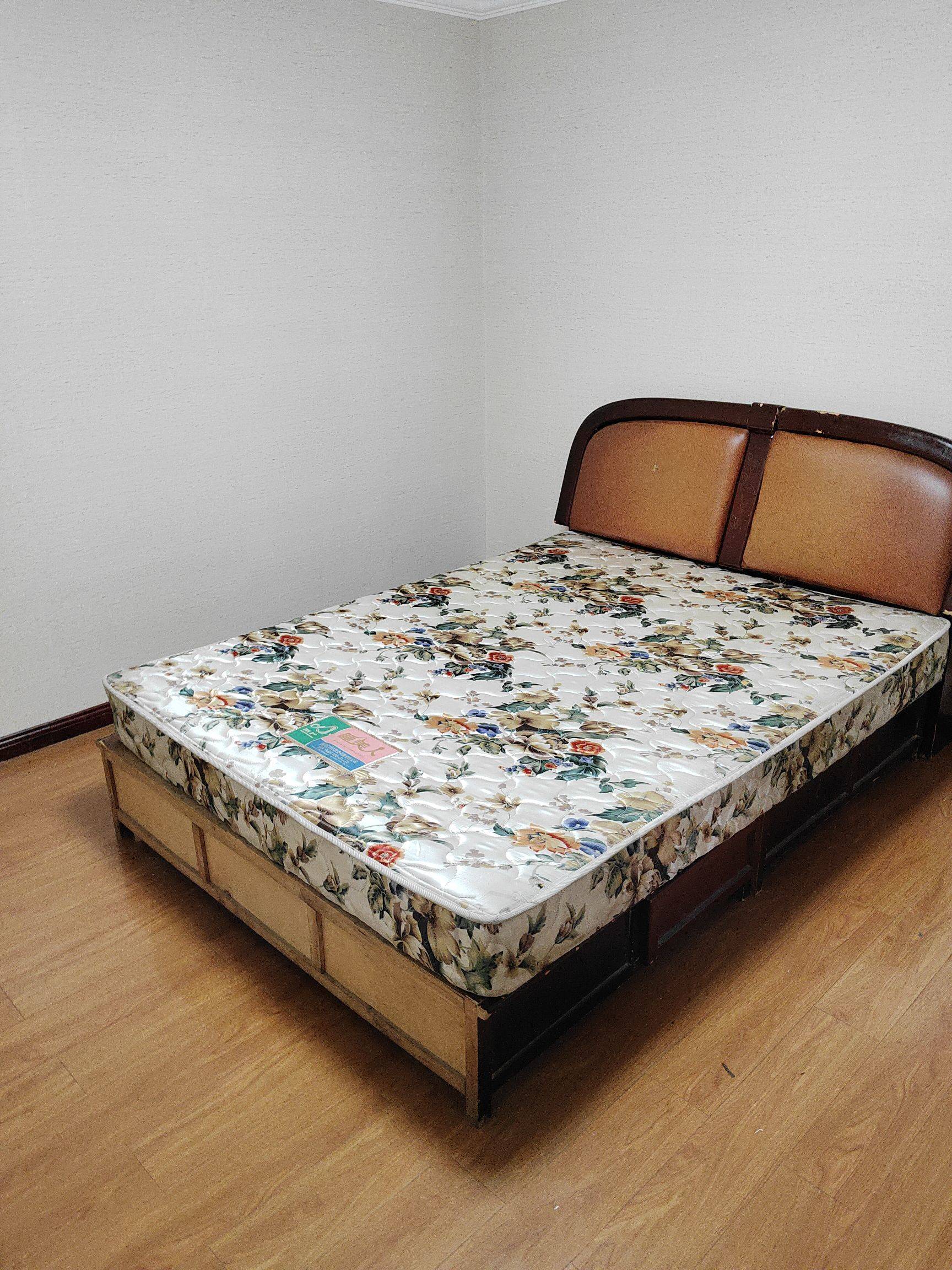 Xi'An-Yanta-Cozy Home,Clean&Comfy,No Gender Limit,Hustle & Bustle,“Friends”,Chilled,LGBTQ Friendly,Pet Friendly