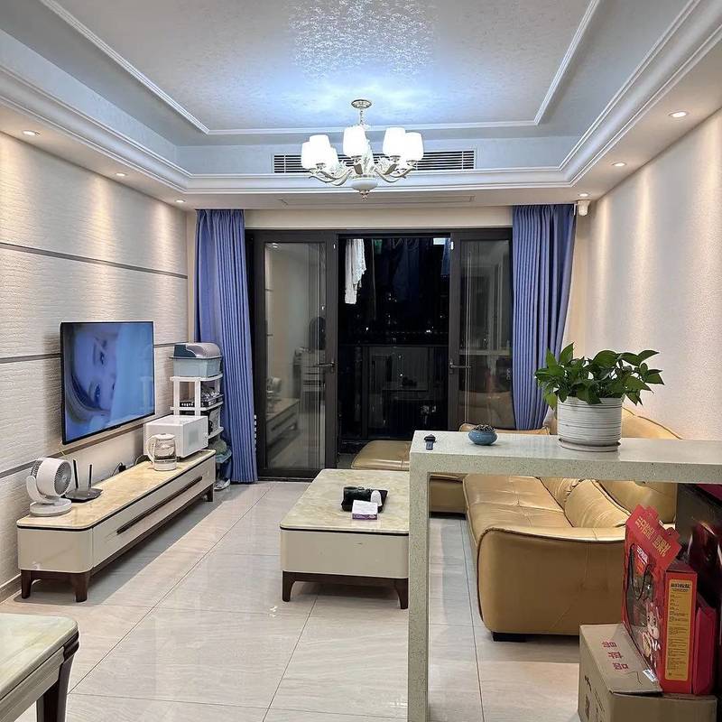 Shenzhen-Longhua-Cozy Home,Clean&Comfy,No Gender Limit,Hustle & Bustle,“Friends”,Chilled,Pet Friendly