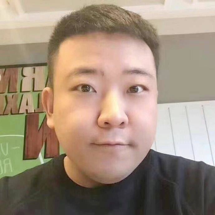 党少泽