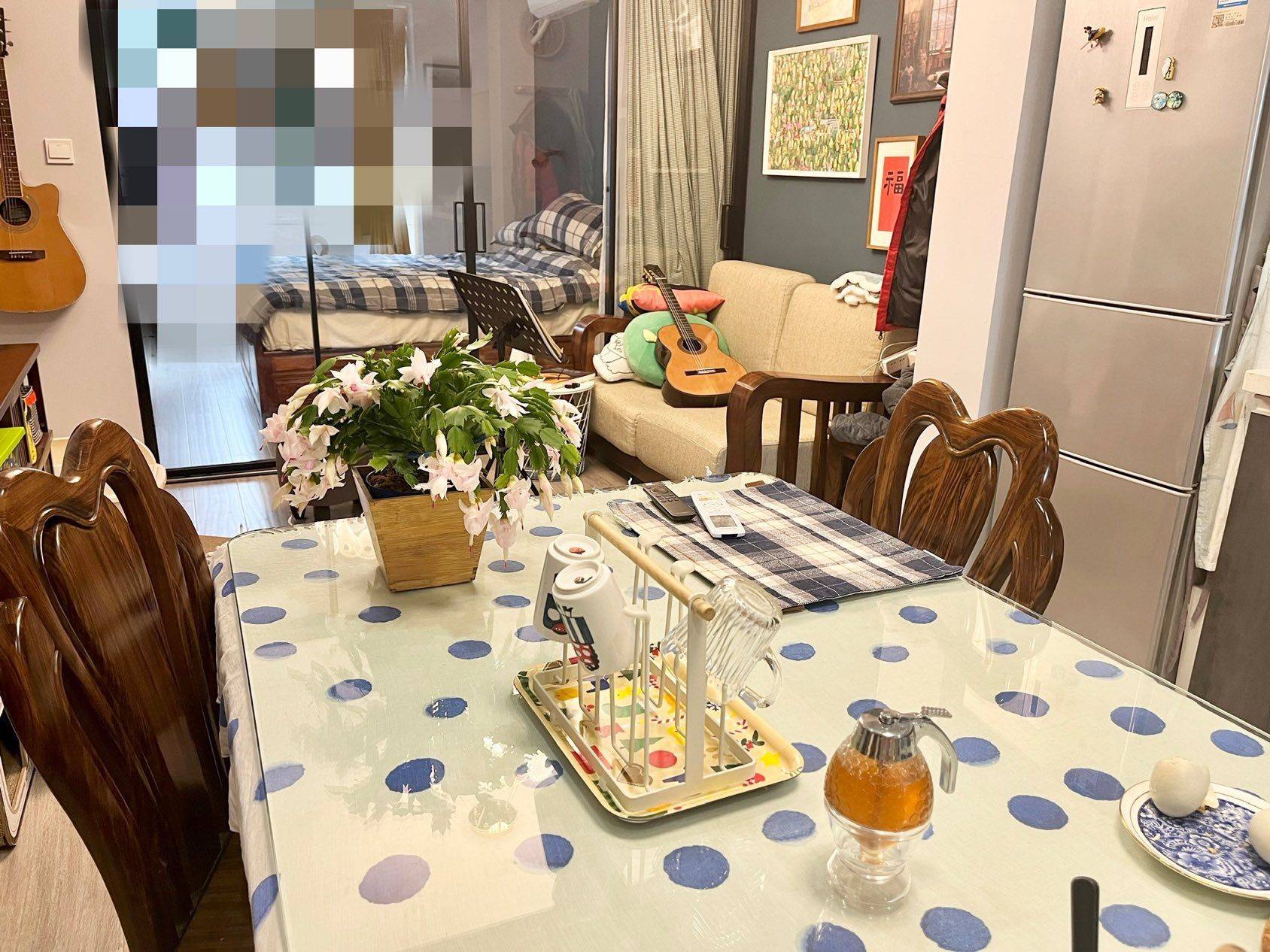 Shanghai-Changning-Cozy Home,Clean&Comfy,No Gender Limit,Hustle & Bustle,“Friends”,Chilled,LGBTQ Friendly,Pet Friendly