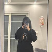 黑色卫衣