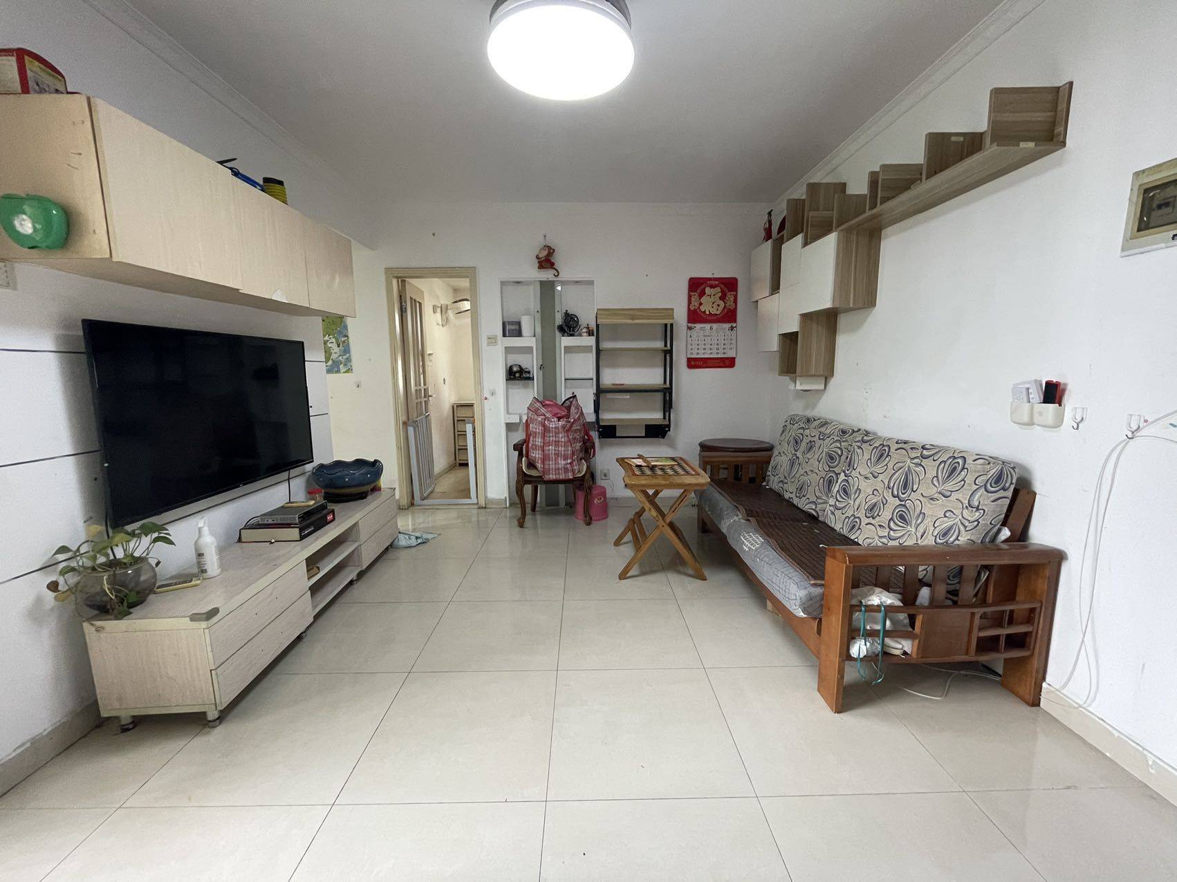 Shenzhen-Luohu-Cozy Home,Clean&Comfy,No Gender Limit,Hustle & Bustle,“Friends”,Chilled,LGBTQ Friendly