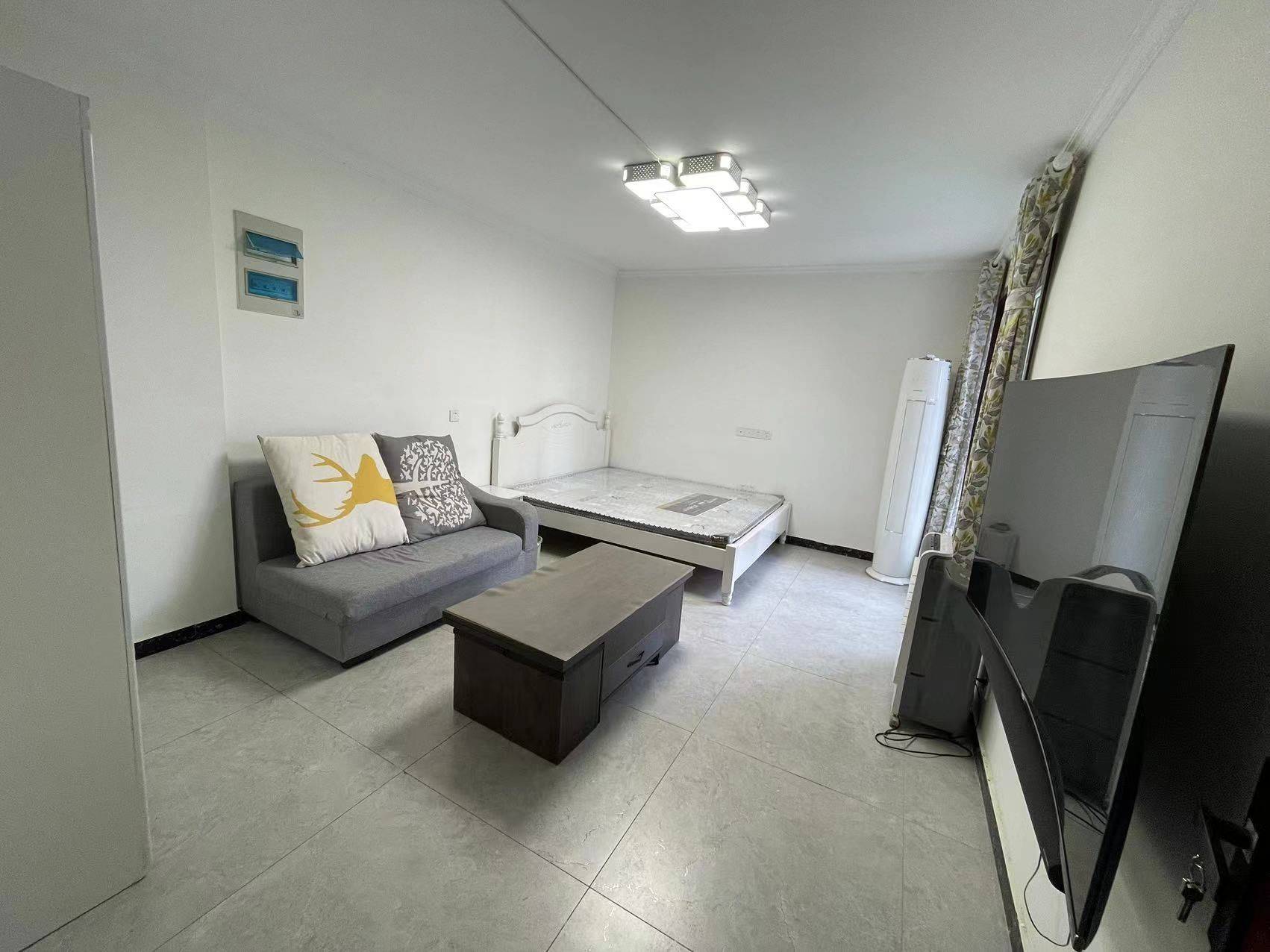 Zhengzhou-Erqi-Cozy Home,Clean&Comfy,No Gender Limit,Hustle & Bustle,“Friends”,Chilled,LGBTQ Friendly,Pet Friendly