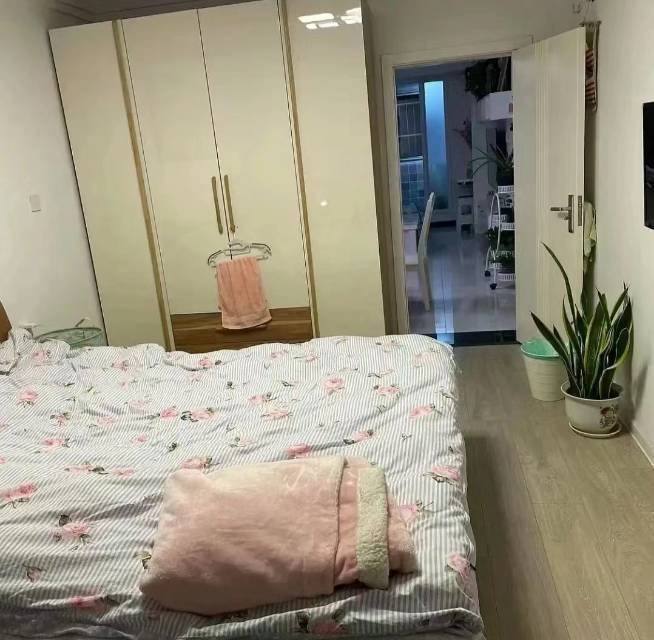 Beijing-Chaoyang-line 5 & line 10,👯‍♀️,Shared Apartment