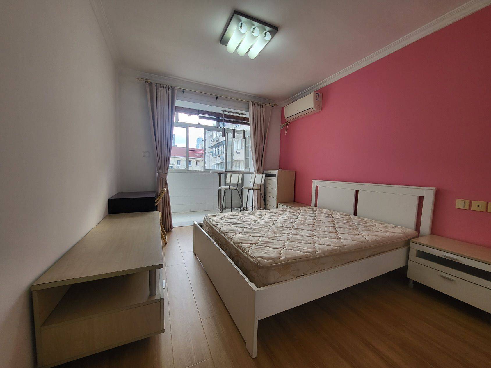 Shanghai-Changning-Clean&Comfy,LGBTQ Friendly,Pet Friendly