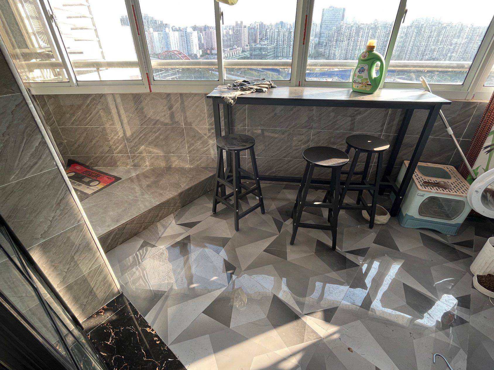 Shanghai-Xuhui-Cozy Home,Clean&Comfy,No Gender Limit,Hustle & Bustle,“Friends”,Chilled,LGBTQ Friendly