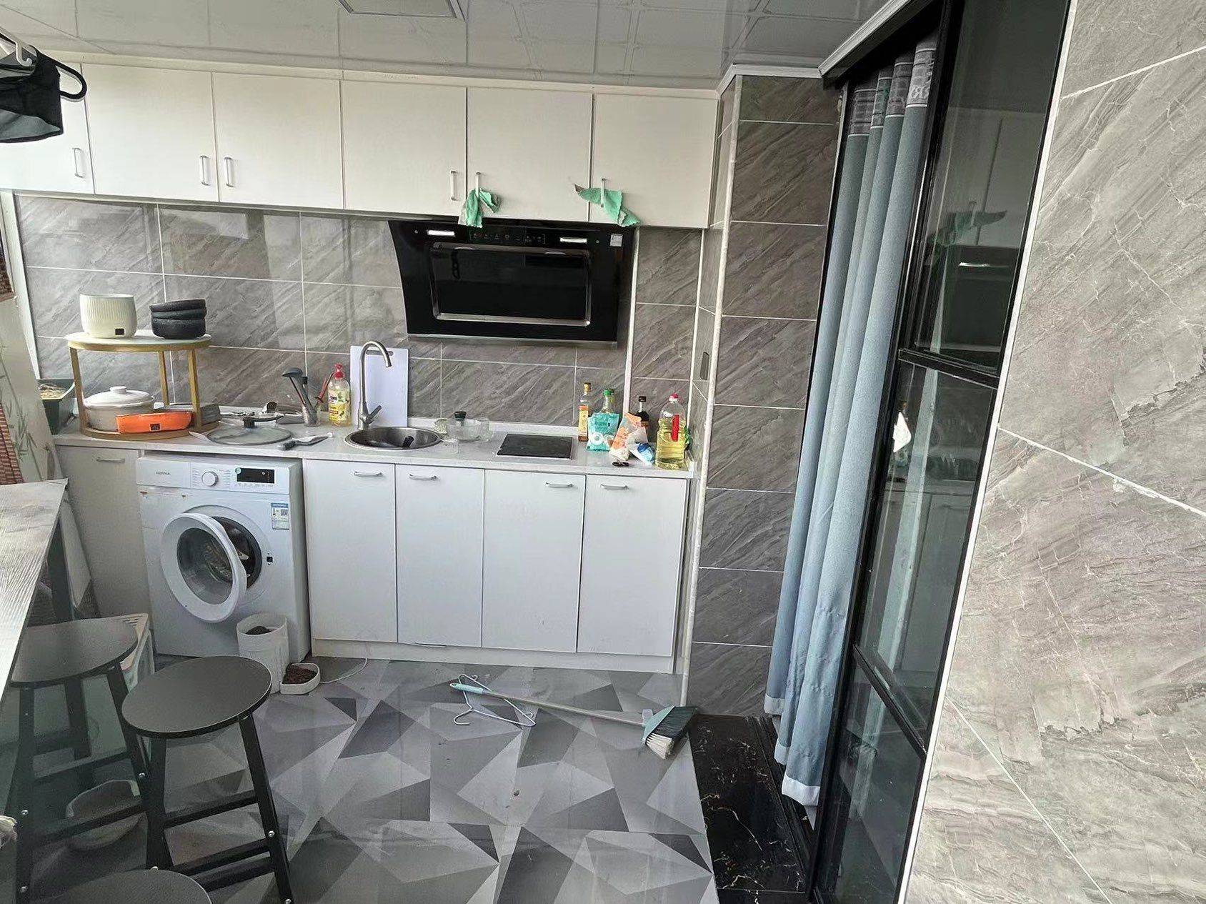 Shanghai-Xuhui-Cozy Home,Clean&Comfy,No Gender Limit,Hustle & Bustle,Chilled,LGBTQ Friendly,Pet Friendly