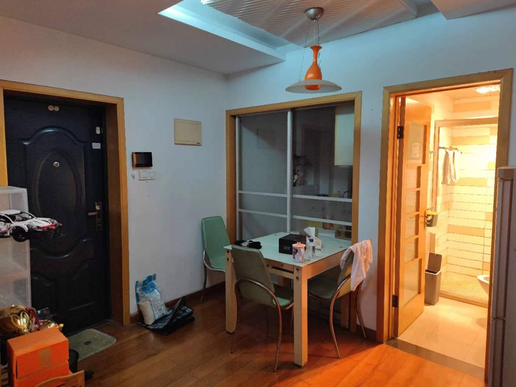 Ningbo-Haishu-Cozy Home,Clean&Comfy,No Gender Limit,Hustle & Bustle