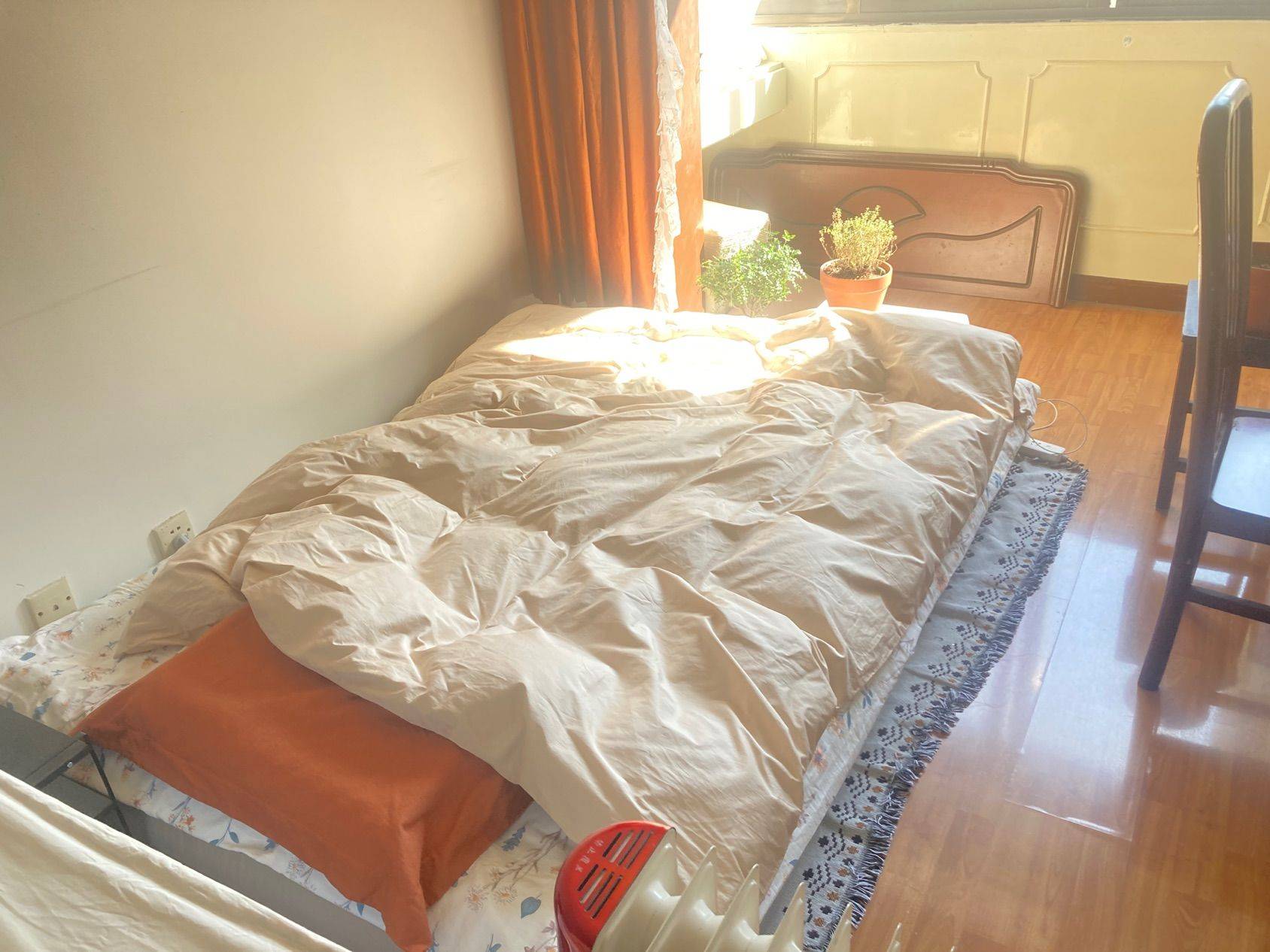 Shanghai-Huangpu-👮24h安保,🎁代收快递,🌐wifi,🐱宠物友好,🏋免费健身房,🏠实体墙,🪟全景落地窗,🏠真实转租,🍢BBQ,🉑短租,🚽智能家居,🥣免费上门喂养