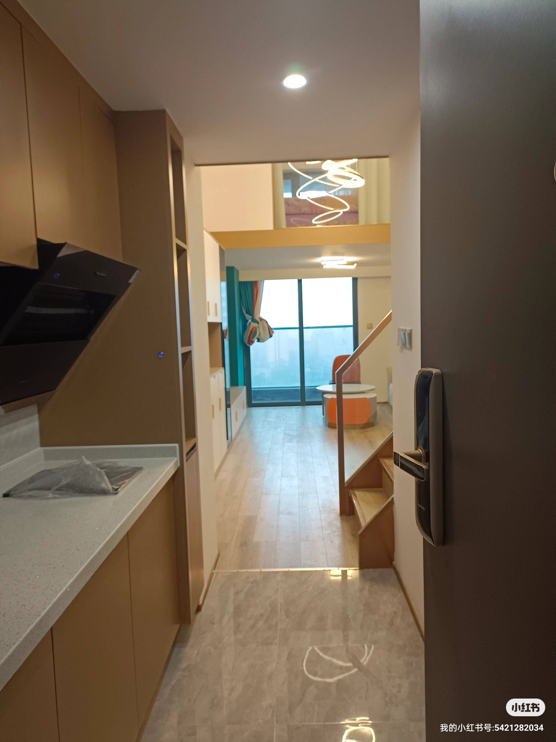 1919酒类直供～美美13整租房源2