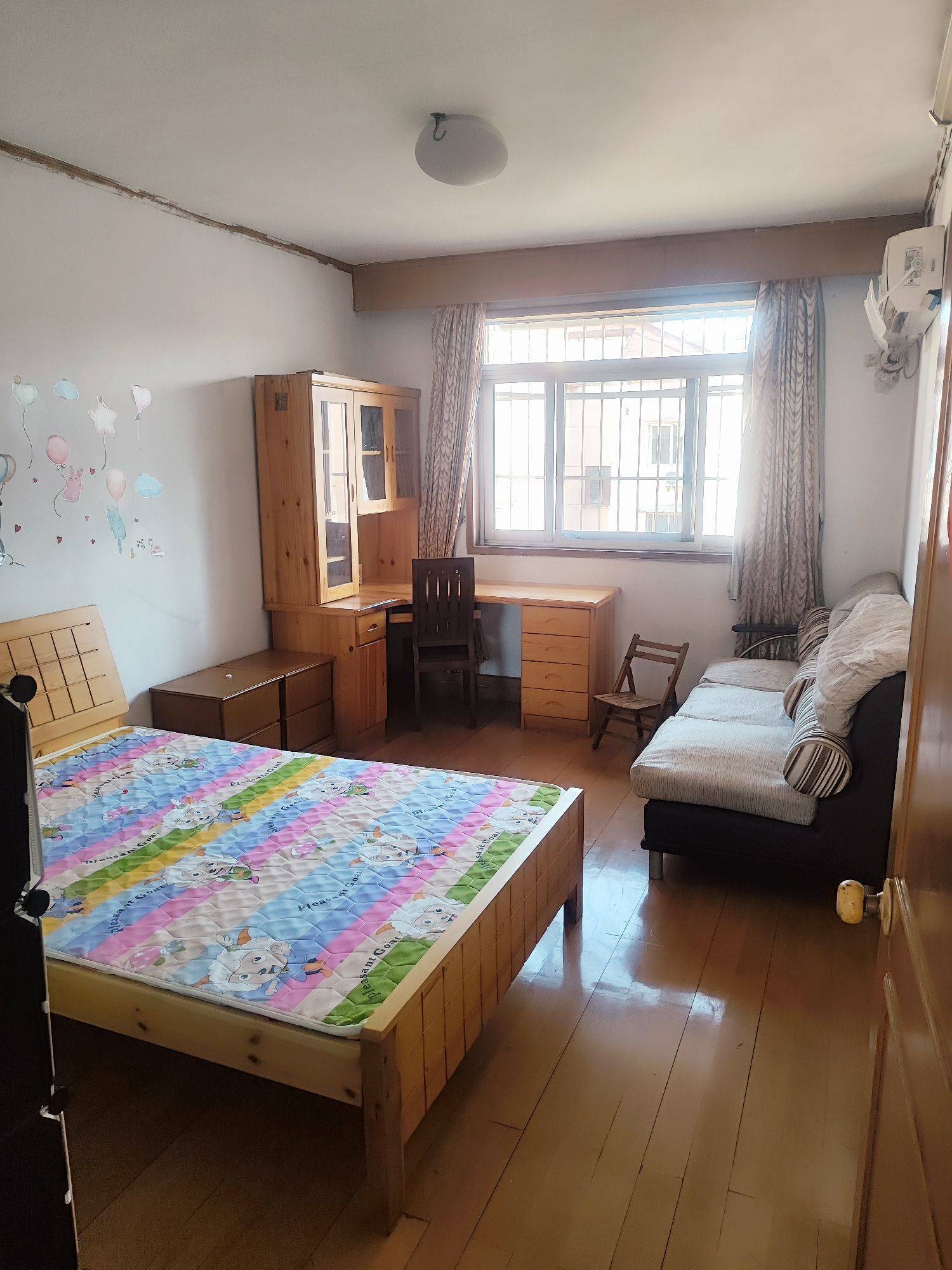 Shanghai-Minhang-Cozy Home,Clean&Comfy,Hustle & Bustle,“Friends”,Chilled,Pet Friendly