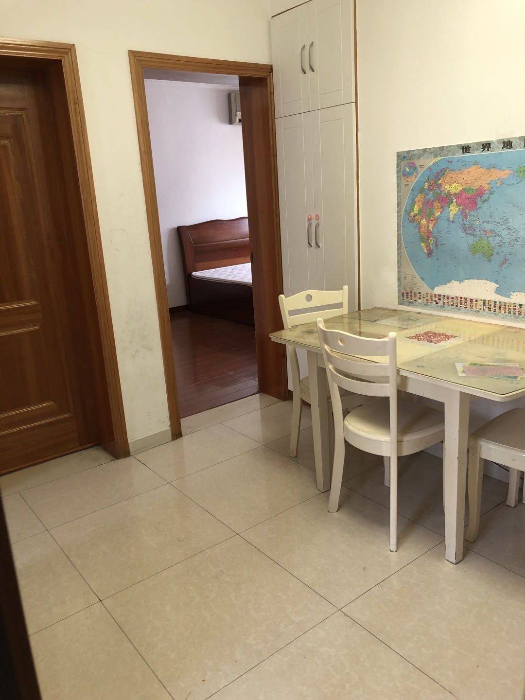 Shanghai-Pudong-No Gender Limit,Hustle & Bustle,LGBTQ Friendly,Pet Friendly