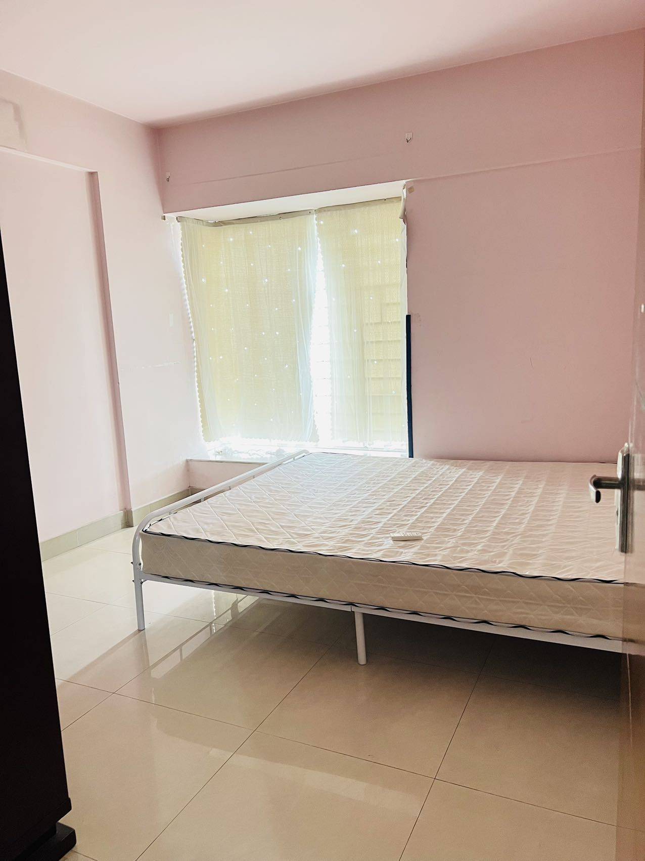 Dongguan-Houjie-Clean&Comfy,No Gender Limit
