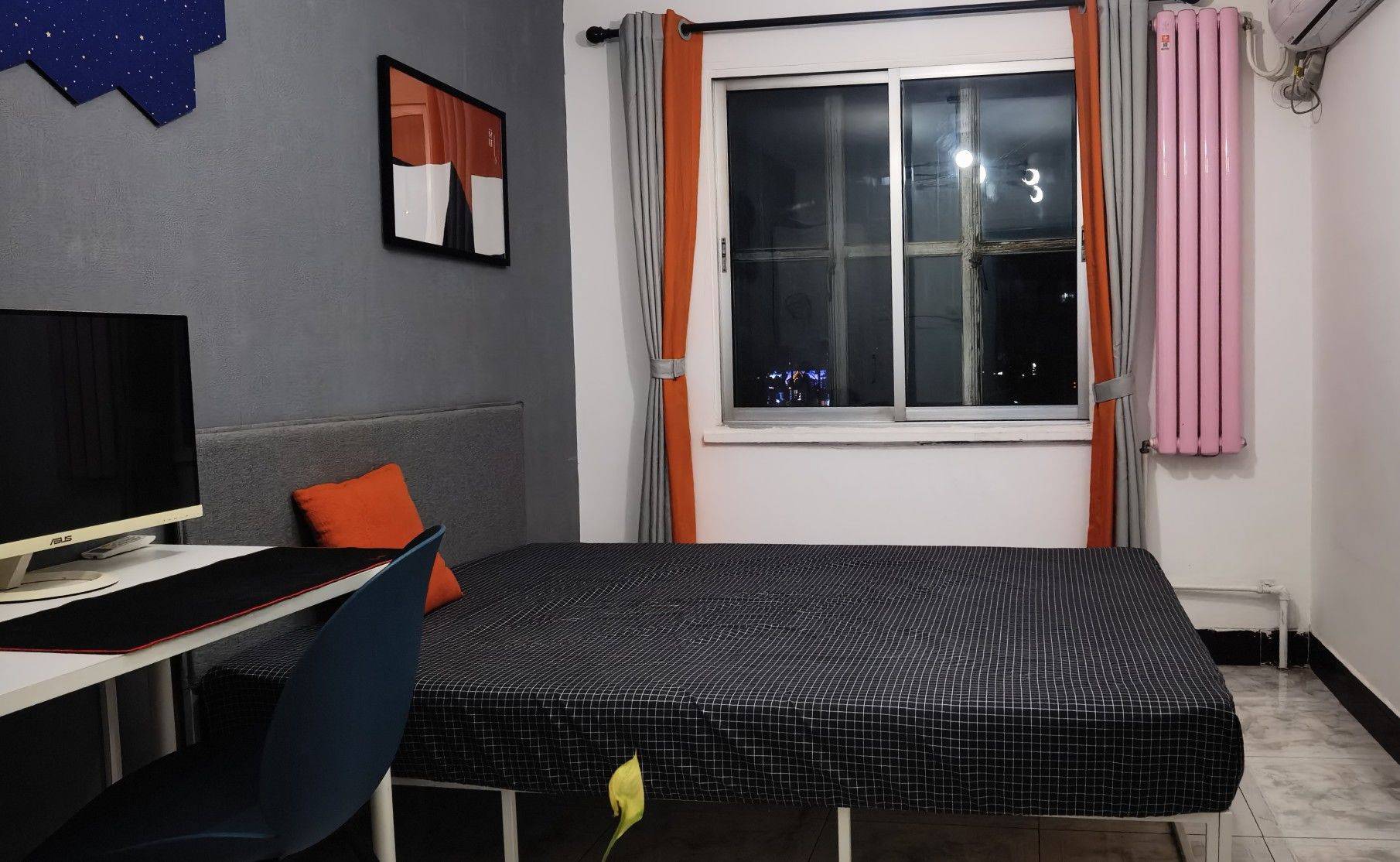 Beijing-Chaoyang-Price is NEGOTIABLE ,CBD center,Cozy Home,Hustle & Bustle