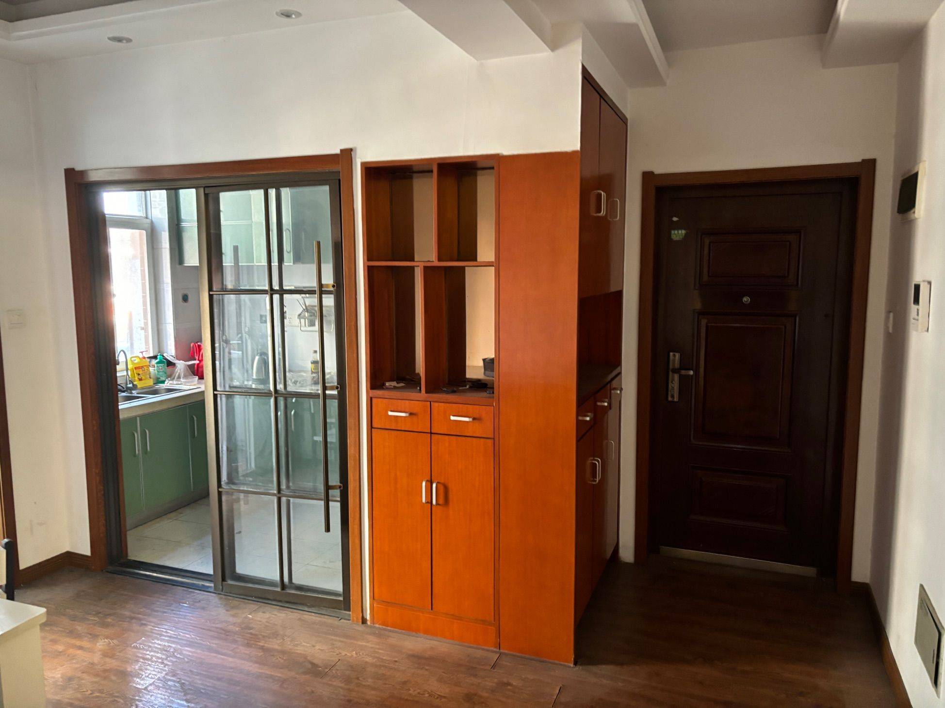 Wuhan-Huangpi-Cozy Home,Clean&Comfy,No Gender Limit,Hustle & Bustle,Chilled