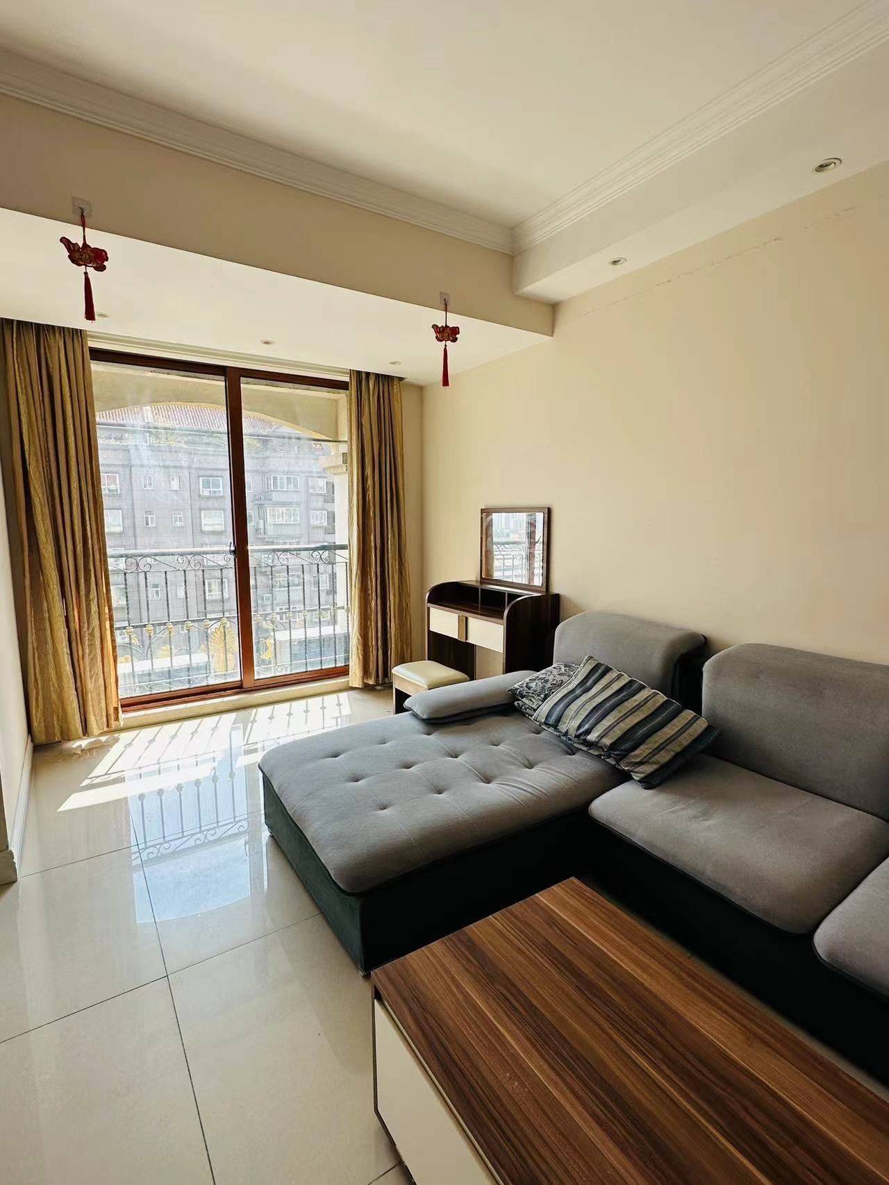 Shanghai-Qingpu-Clean&Comfy,No Gender Limit,Hustle & Bustle,Chilled