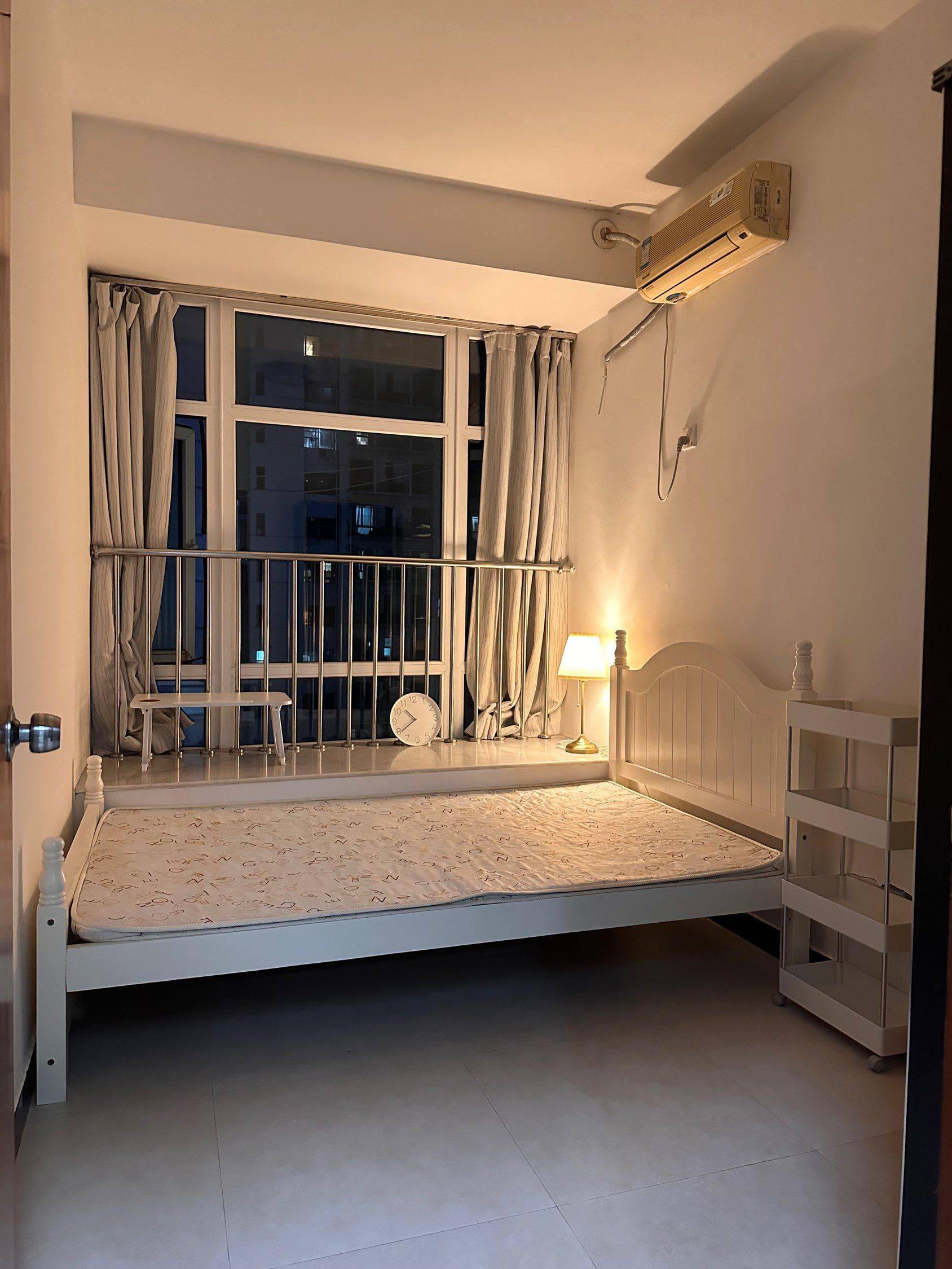 Shenzhen-Futian-Cozy Home,Clean&Comfy,No Gender Limit,Hustle & Bustle,“Friends”,Chilled,LGBTQ Friendly,Pet Friendly