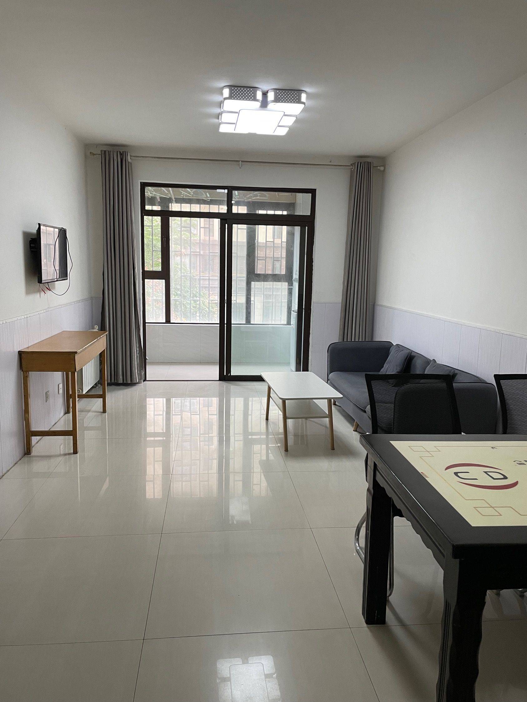 Zhengzhou-Zhongyuan-Cozy Home,Clean&Comfy,No Gender Limit,Hustle & Bustle,“Friends”,Chilled,LGBTQ Friendly