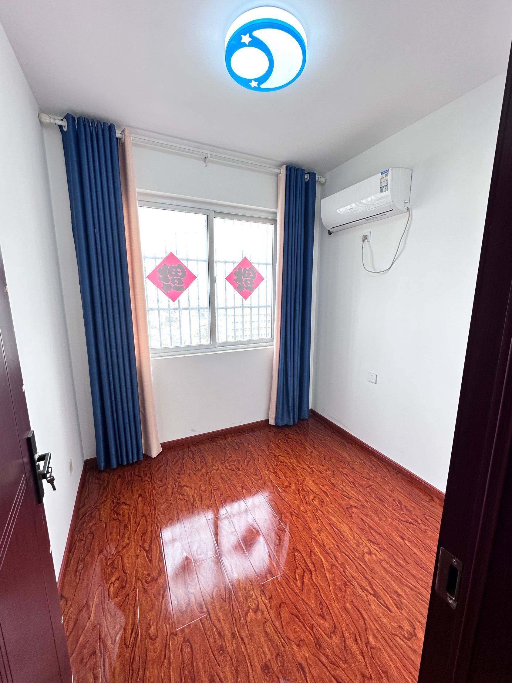 Hefei-Yaohai-75RMB/Night,安徽大市场,一楼,大平层,5号线,合肥火车站,1号线,No Gender Limit