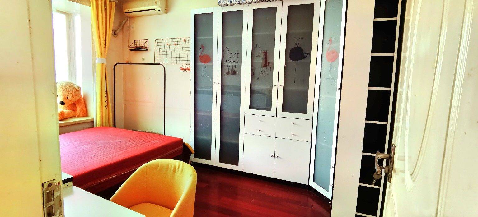 Shanghai-Putuo-Cozy Home,Clean&Comfy,No Gender Limit,Hustle & Bustle,“Friends”,Chilled,LGBTQ Friendly