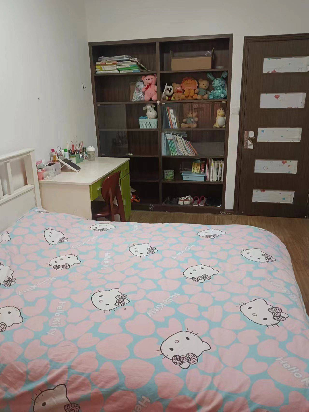 Nanjing-Jiangning-Cozy Home,Clean&Comfy,No Gender Limit,Hustle & Bustle,“Friends”,Chilled