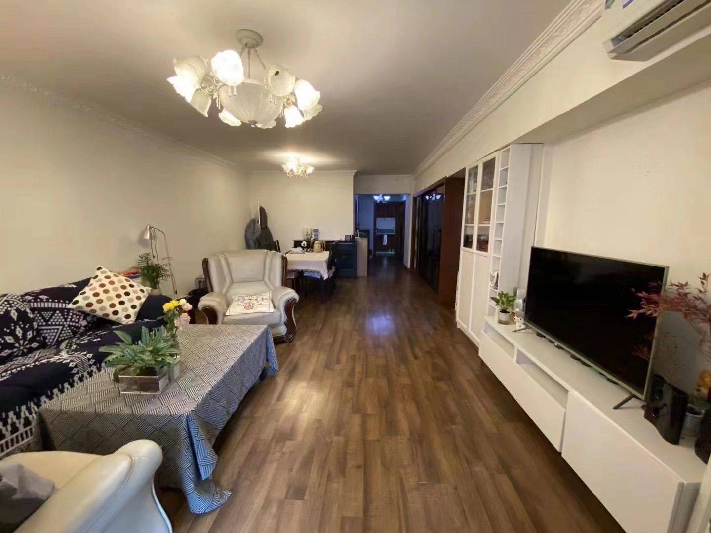 Shanghai-Jing‘An-Cozy Home,Clean&Comfy,No Gender Limit,Hustle & Bustle