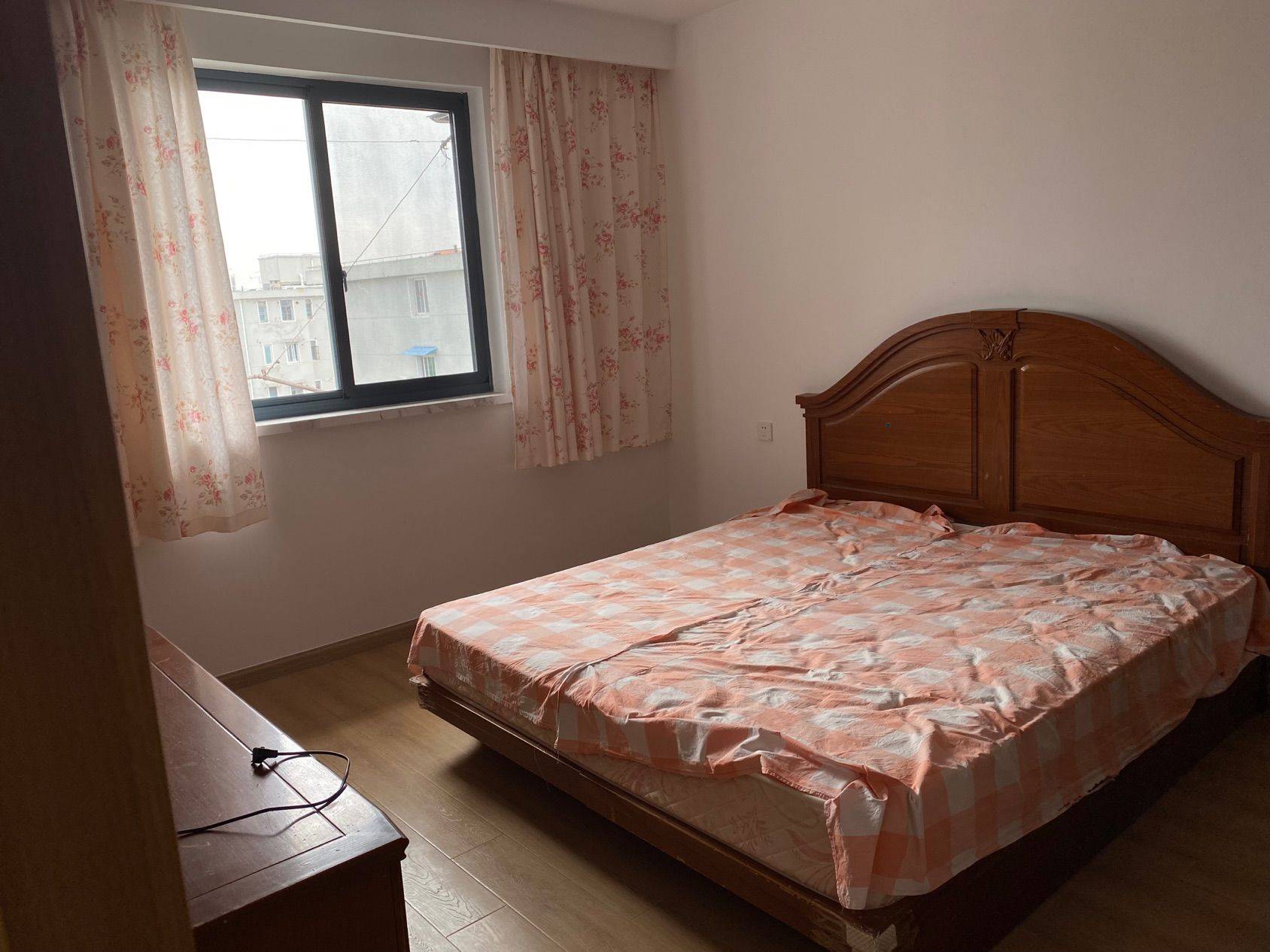 Shanghai-Baoshan-Cozy Home,Clean&Comfy,No Gender Limit,Hustle & Bustle,“Friends”
