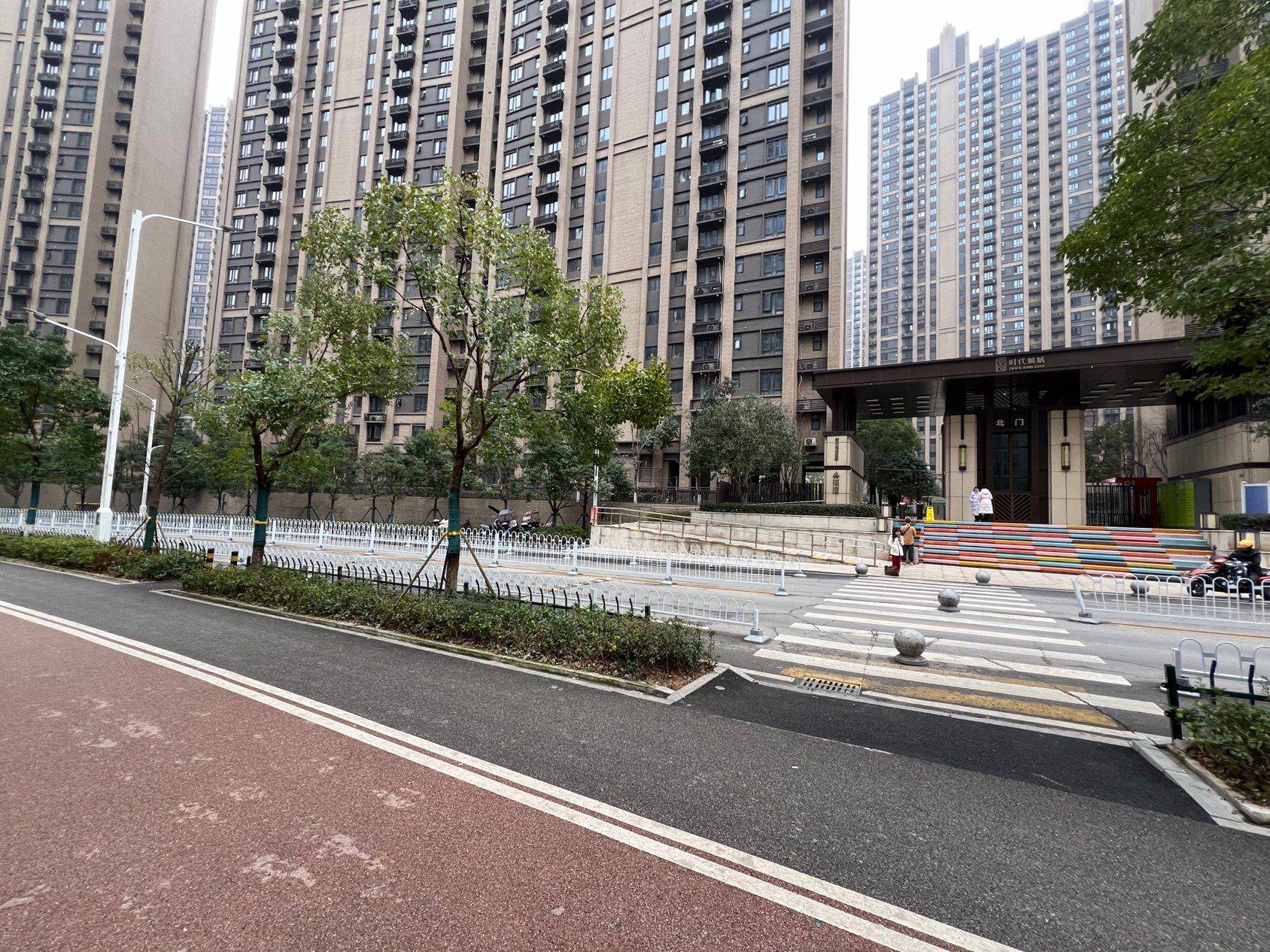 zst****整租房源2