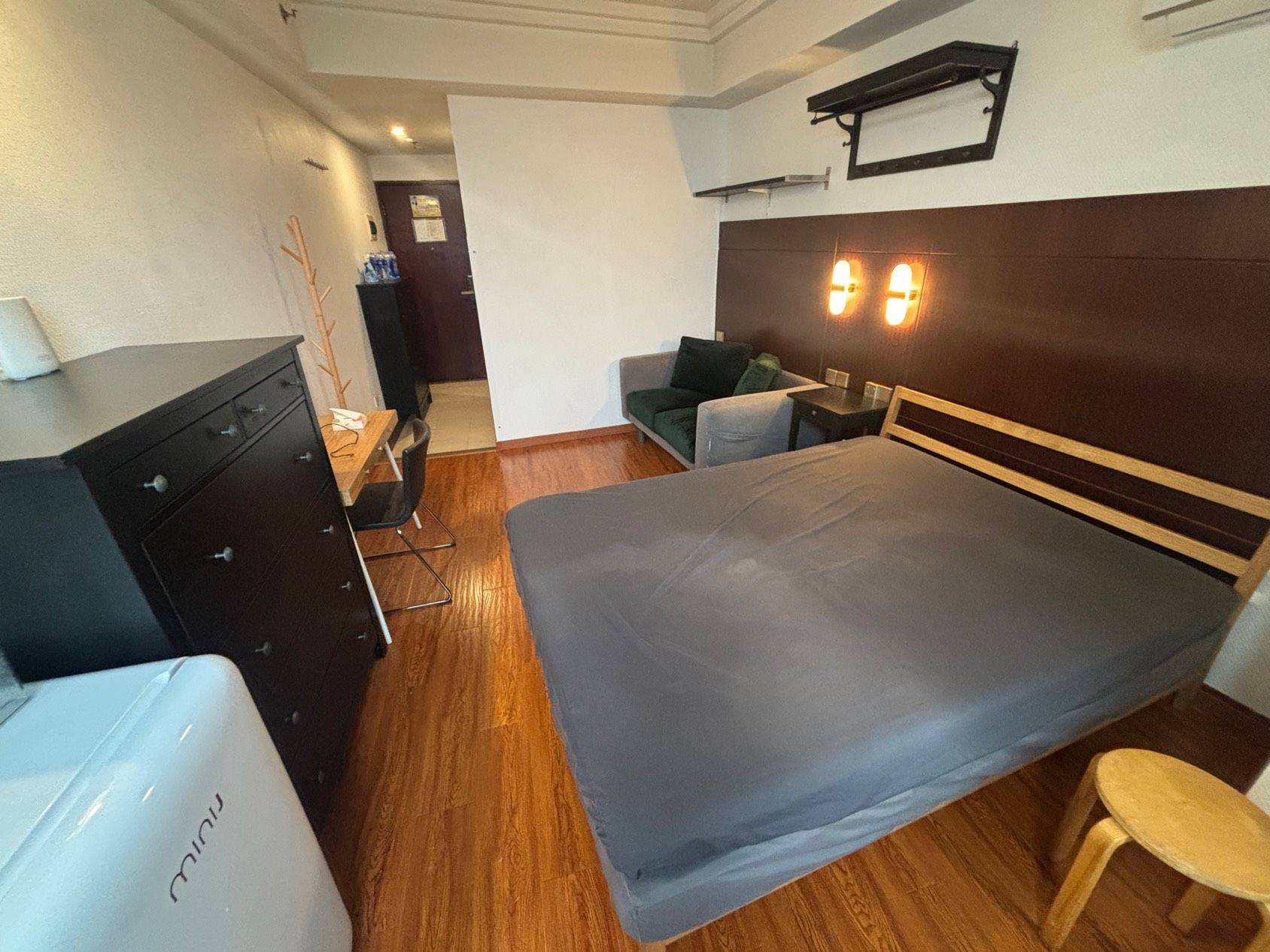 Shanghai-Yangpu-Cozy Home,Clean&Comfy,No Gender Limit,Hustle & Bustle,“Friends”,Chilled