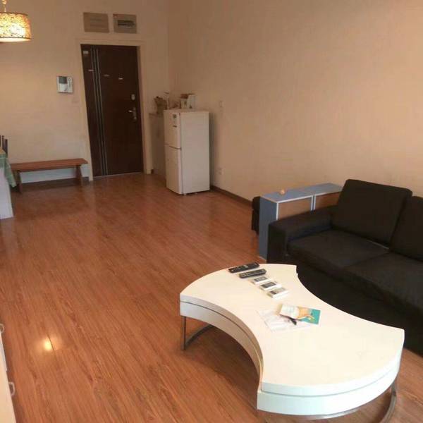 不限性別-寵物友好