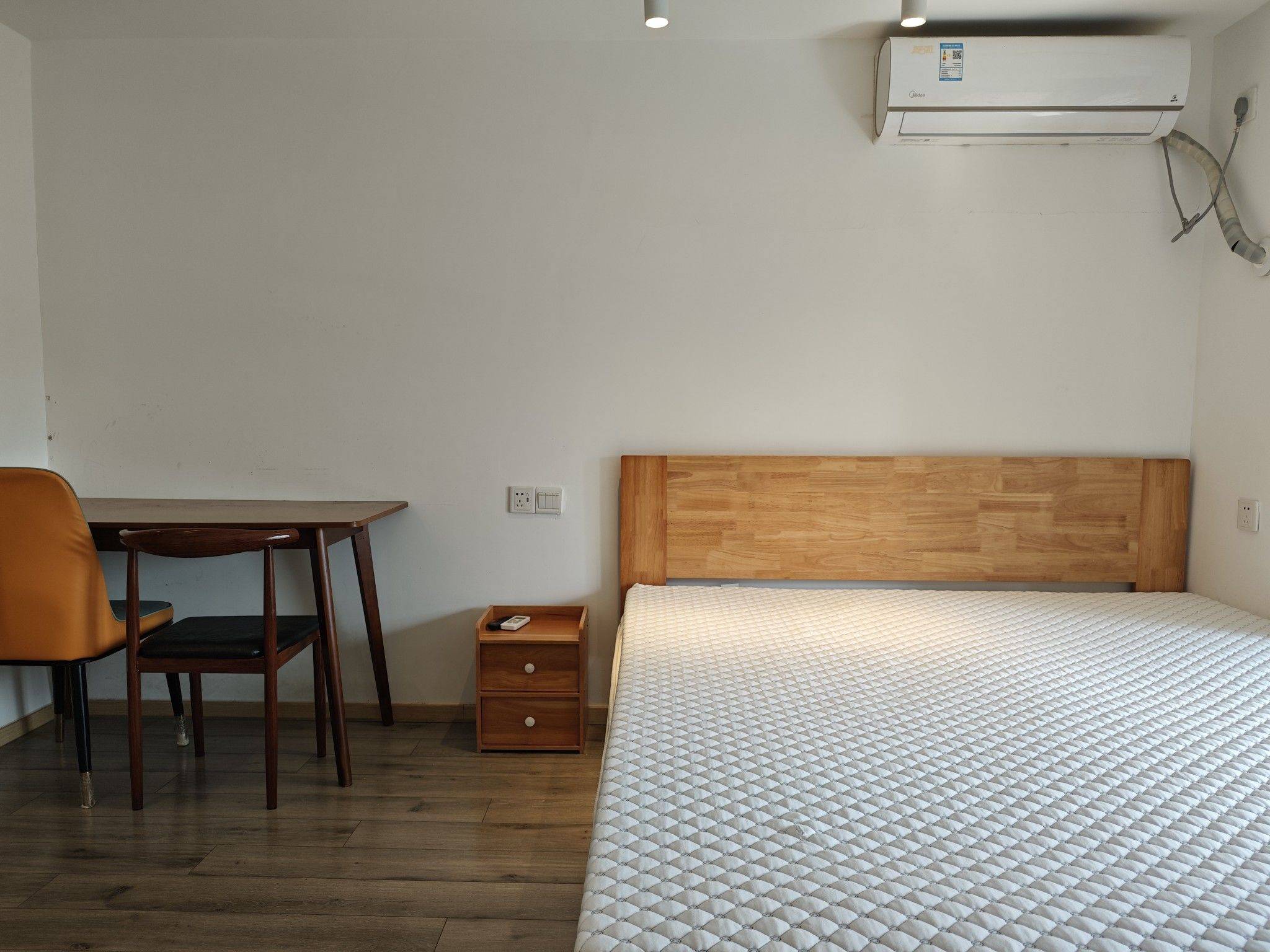 Hangzhou-Xihu-Cozy Home,Clean&Comfy,No Gender Limit,Chilled,Pet Friendly