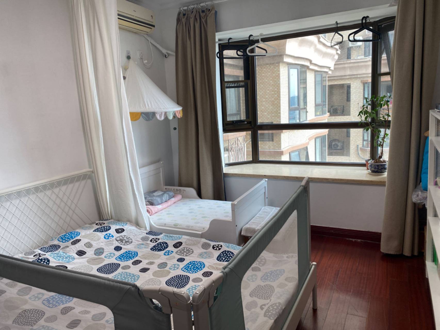 Beijing-Chaoyang-Cozy Home,Clean&Comfy,No Gender Limit,Hustle & Bustle,“Friends”,Chilled,LGBTQ Friendly