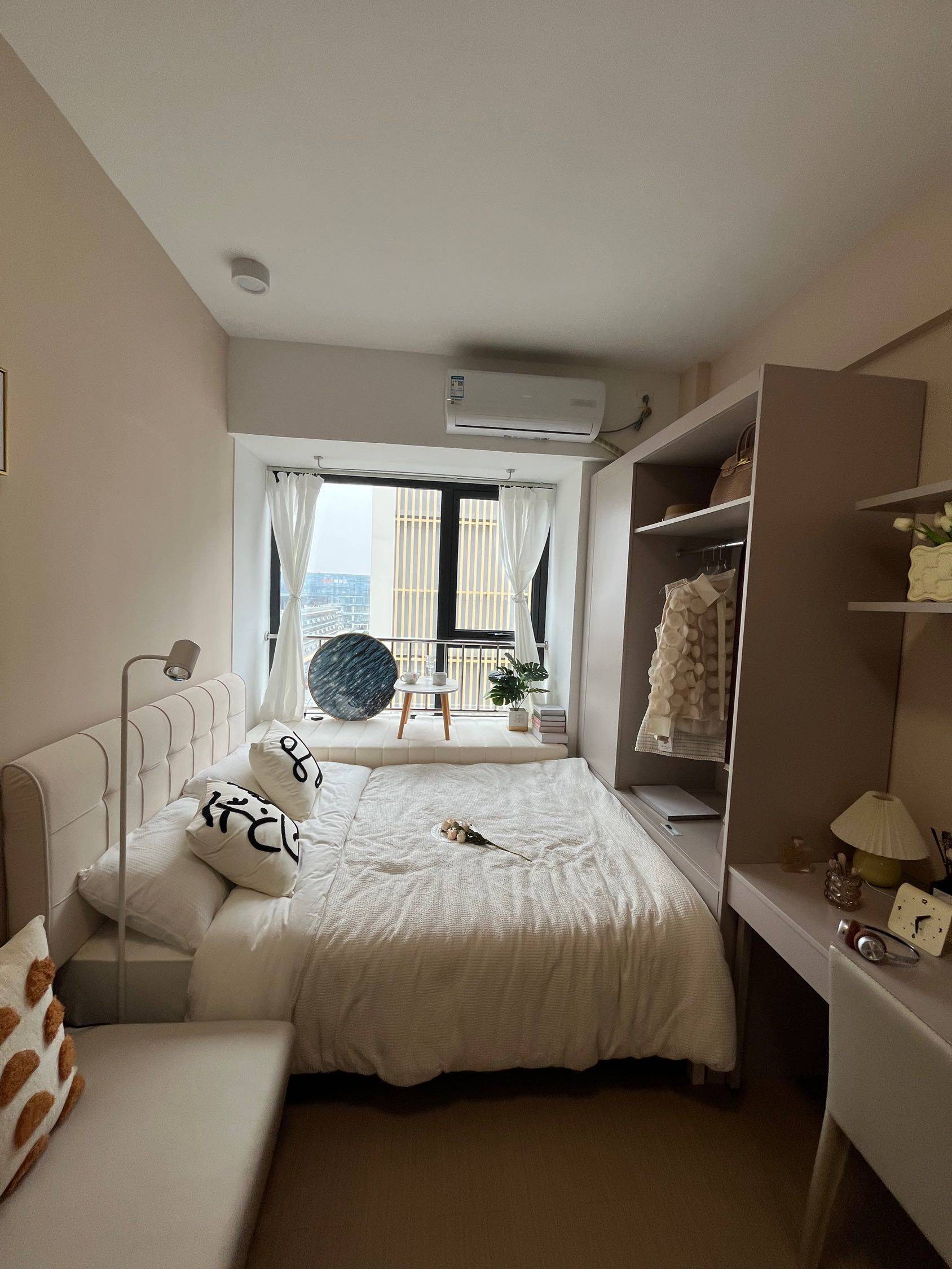 Shanghai-Pudong-Cozy Home,Clean&Comfy,No Gender Limit,Hustle & Bustle,“Friends”,Chilled,LGBTQ Friendly,Pet Friendly