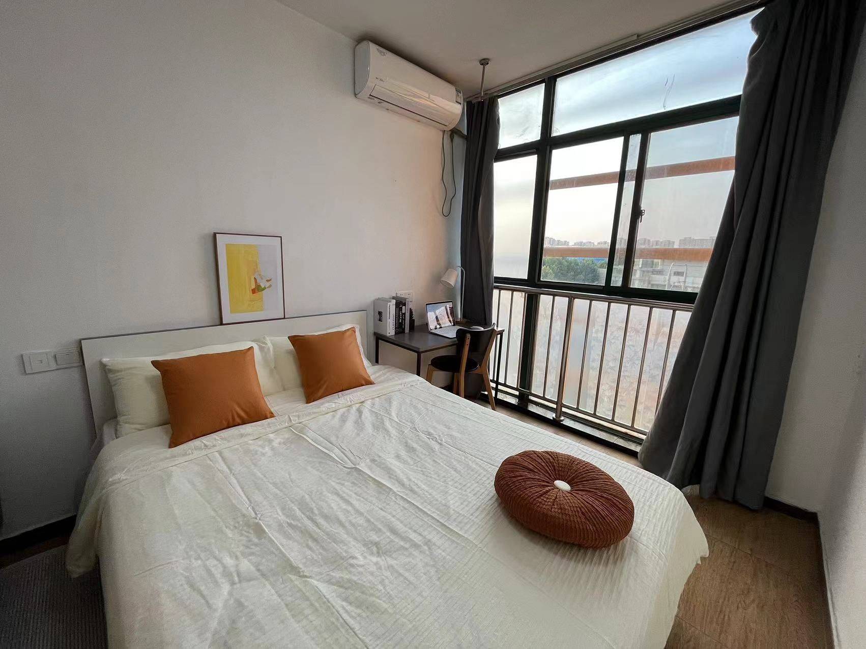 Nanjing-Jiangning-Cozy Home,Clean&Comfy,No Gender Limit,Hustle & Bustle,Chilled,LGBTQ Friendly,Pet Friendly