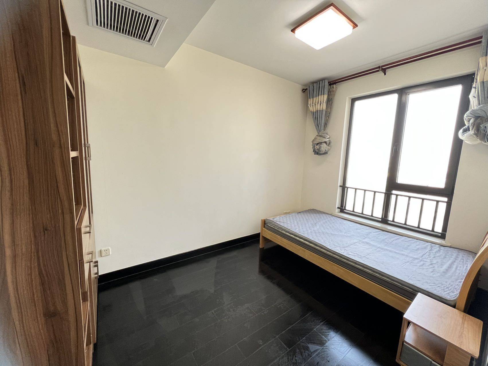 Suzhou-Wuzhong-Cozy Home,Clean&Comfy,No Gender Limit,Hustle & Bustle,“Friends”,Chilled,LGBTQ Friendly,Pet Friendly