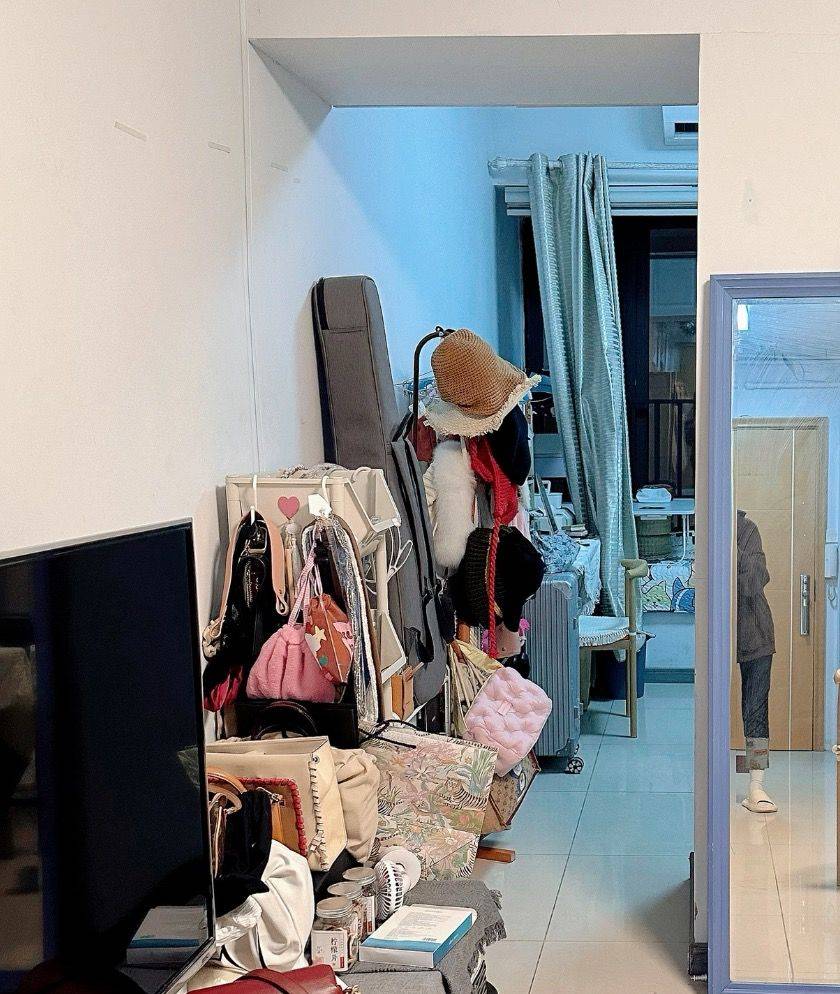 Shanghai-Fengxian-电梯,南北通透,车位免费,大户型,LGBTQ Friendly,Clean&Comfy,No Gender Limit