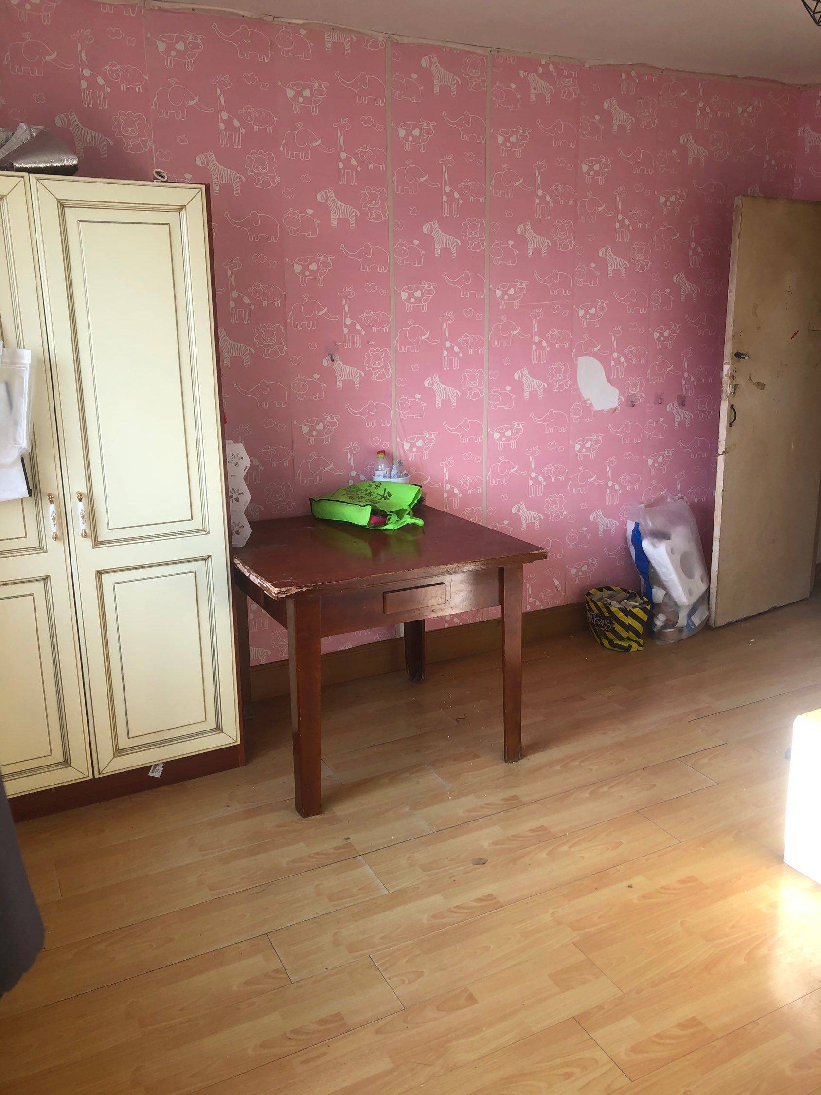 Qingdao-Shibei-Cozy Home,Clean&Comfy,No Gender Limit,Chilled