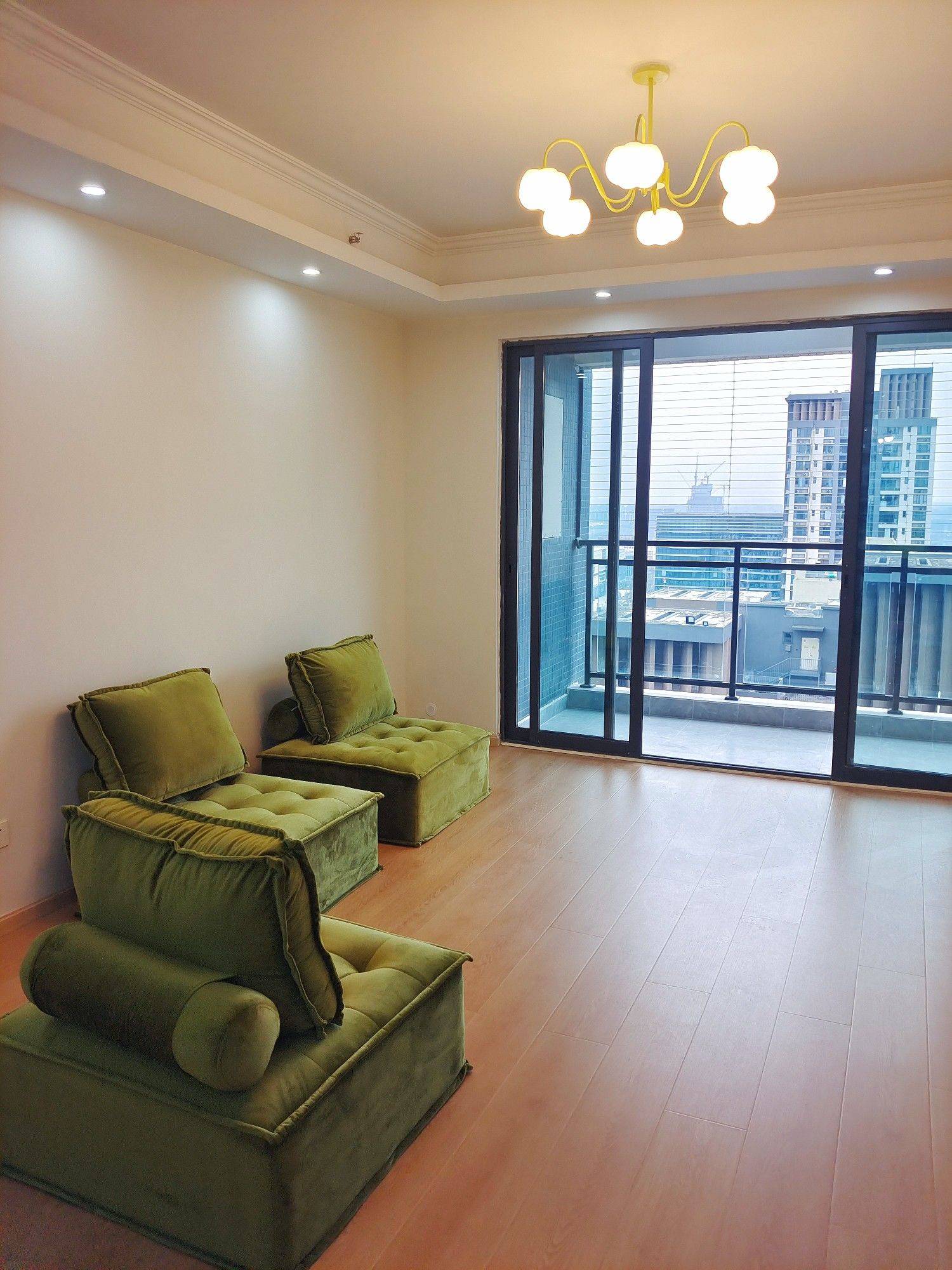 Chengdu-Shuangliu-Cozy Home,Clean&Comfy,No Gender Limit,Hustle & Bustle