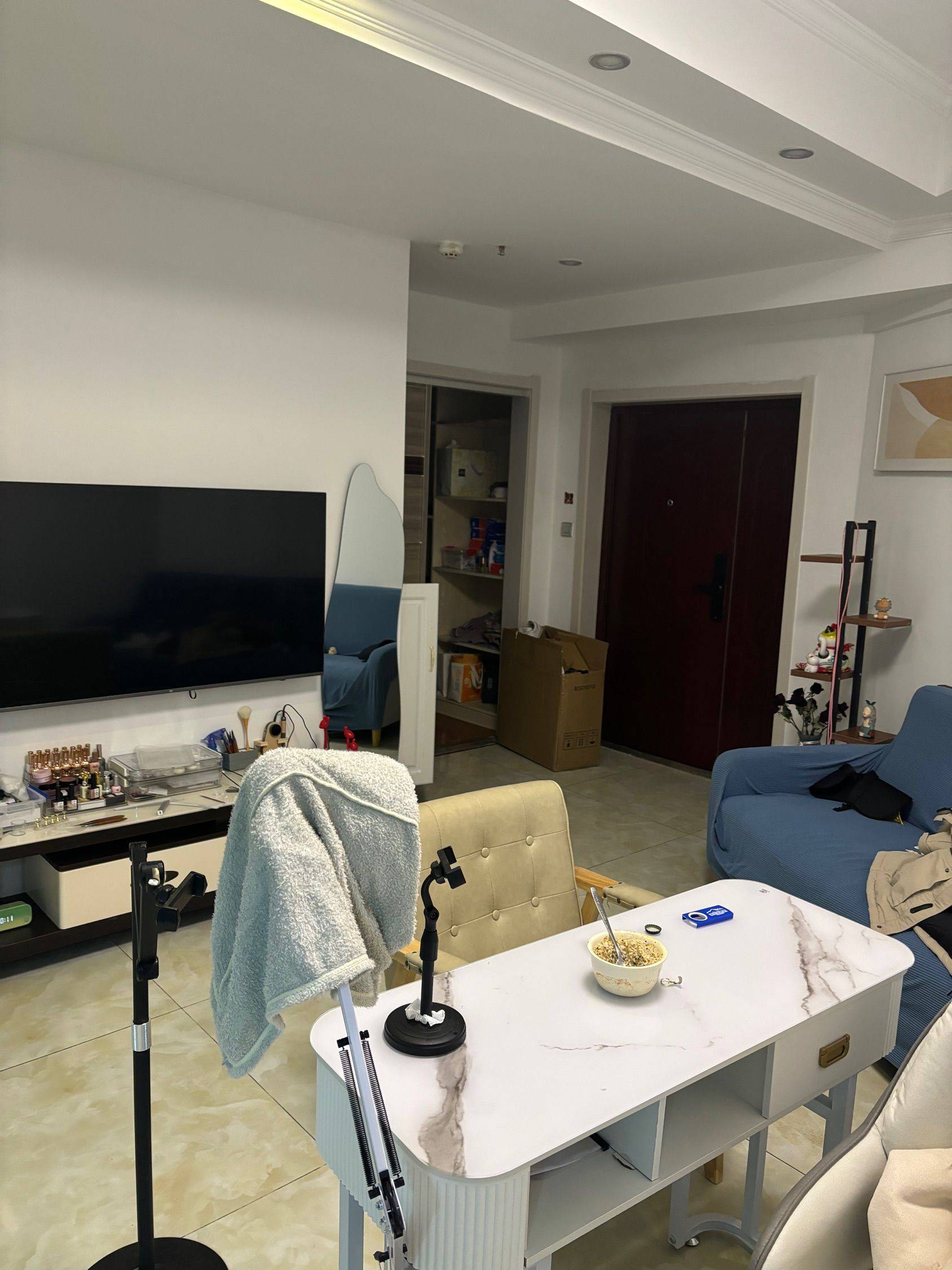 Nanjing-Pukou-Long Term,Single Apartment
